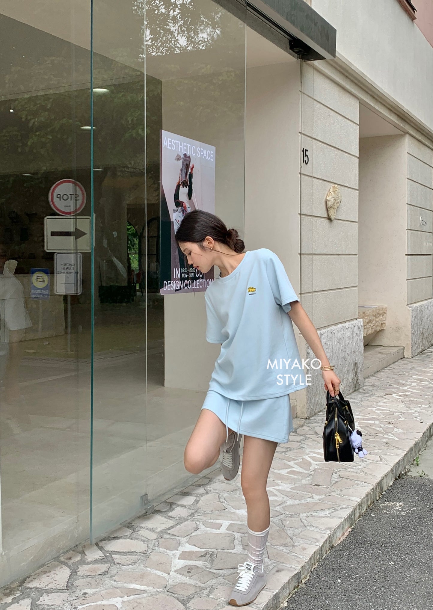 Cheese T shirt in blue 蓝色T恤
