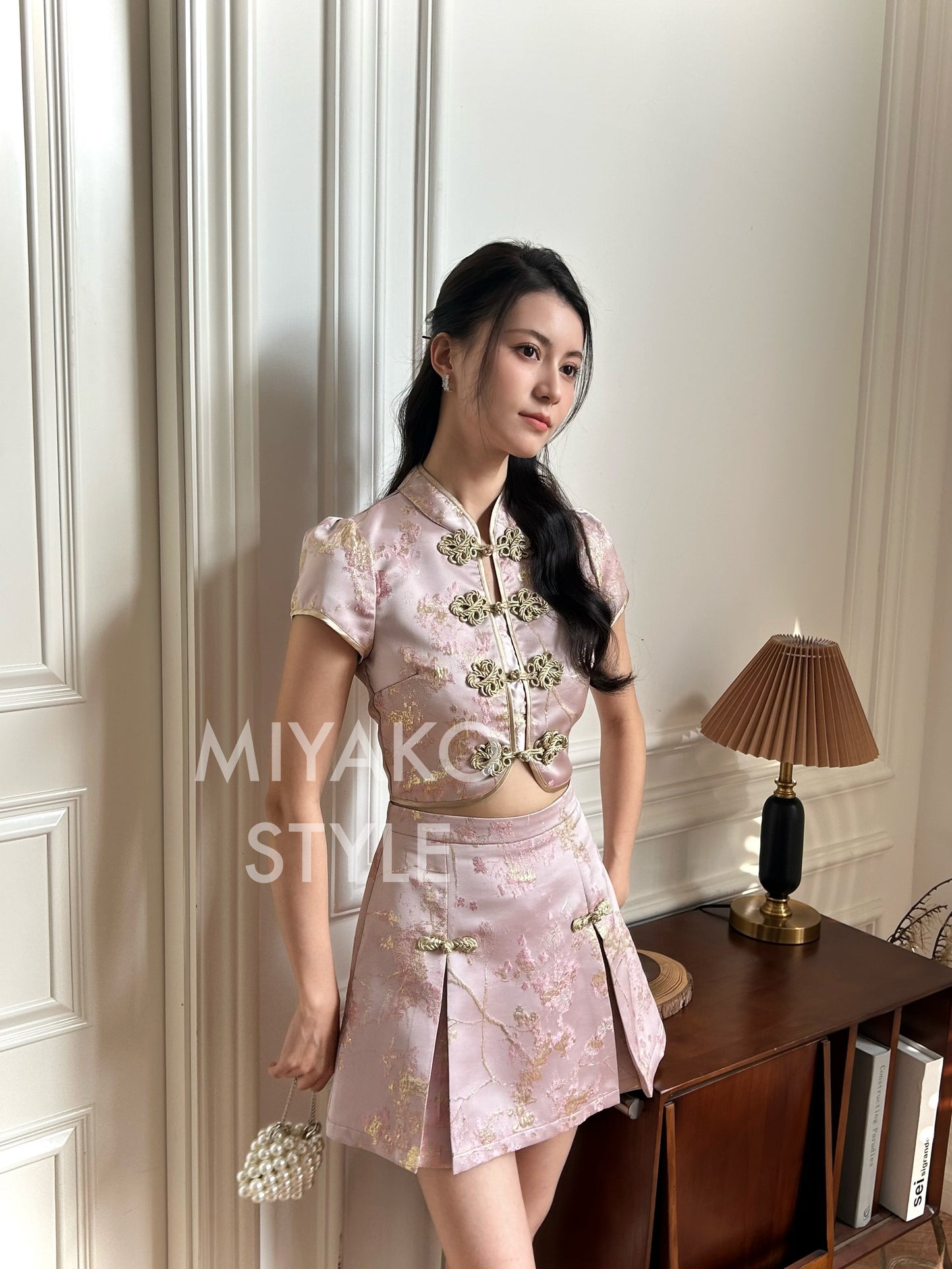 【女团】Roseanne Cheongsam skirt in Pink 粉金色半身裙 (Skirt Only)