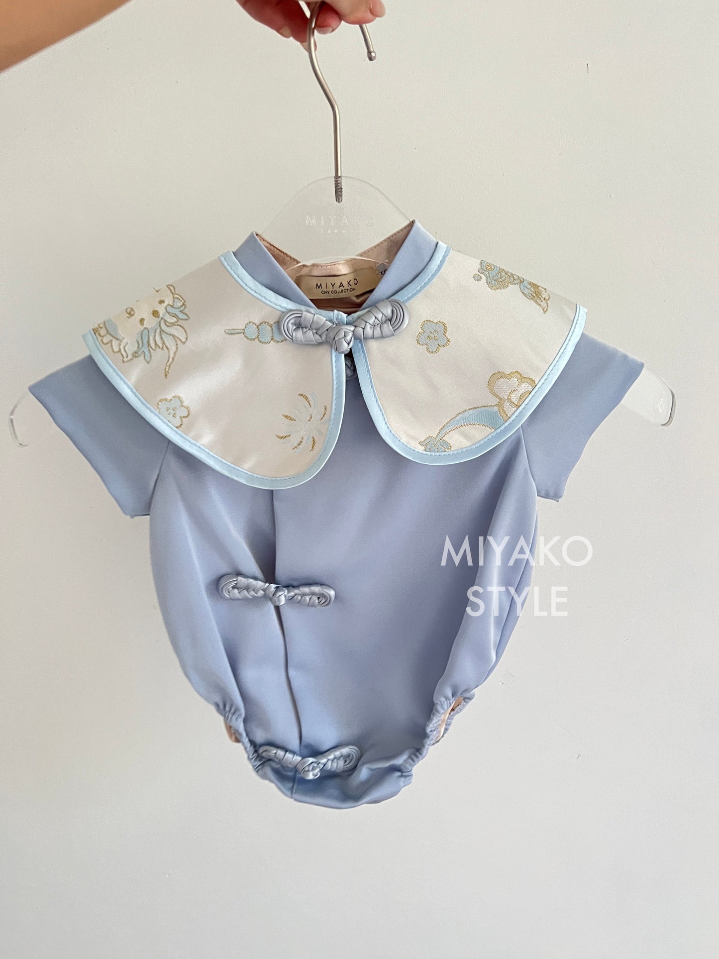 【喜乐龙龙】Joyful Dragon Baby in Blue 蓝色 (婴儿款)