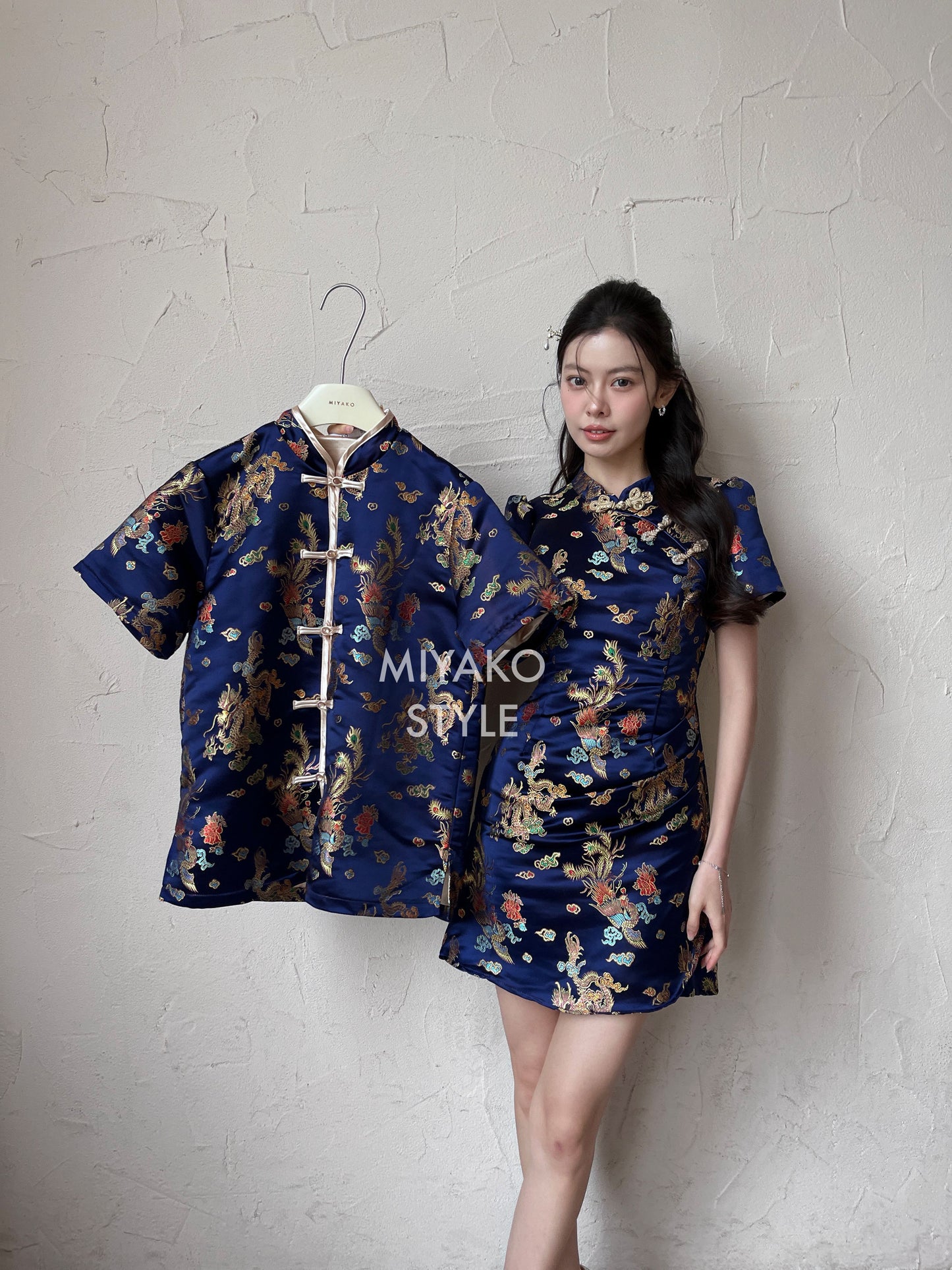 【金龙彩凤】Dragon Cheongsam Dress in Navy 宝蓝旗袍连衣裙