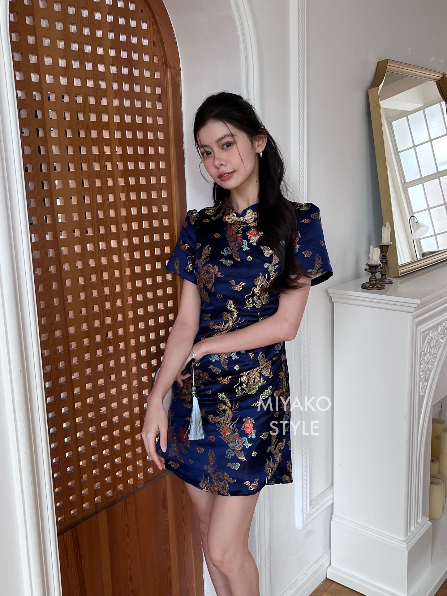 【金龙彩凤】Dragon Cheongsam Dress in Navy 宝蓝旗袍连衣裙