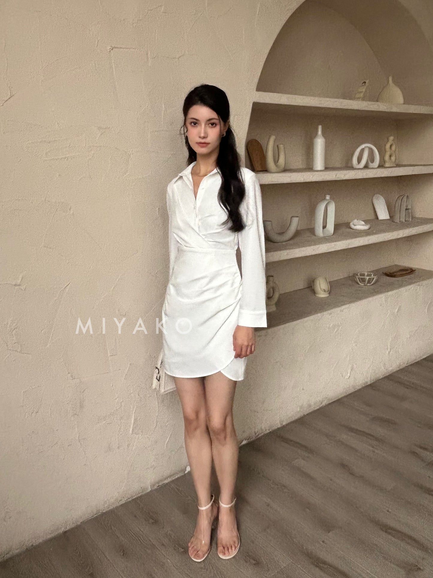 Jovene Collar Long Sleeve Dress in White