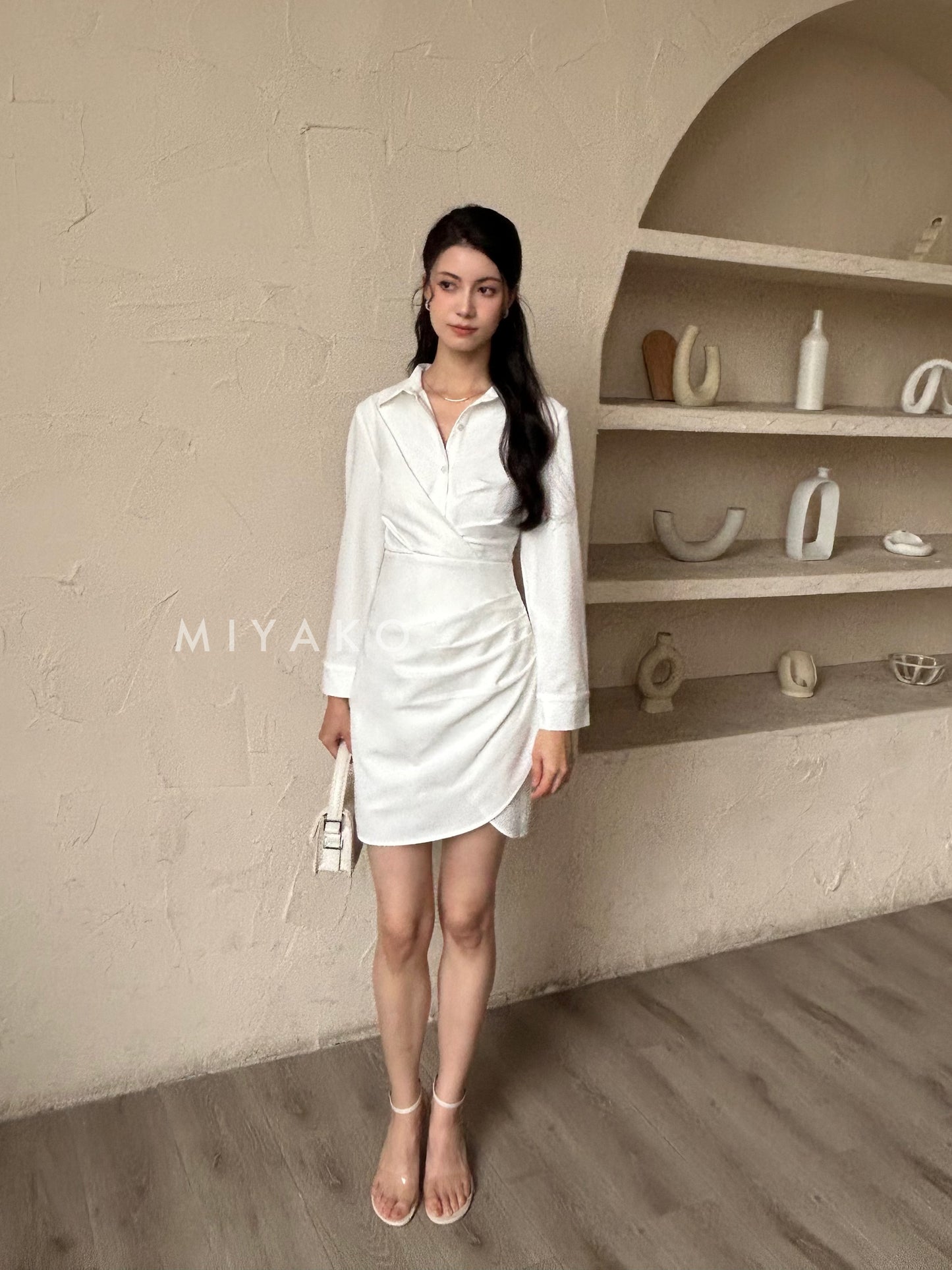 Jovene Collar Long Sleeve Dress in White