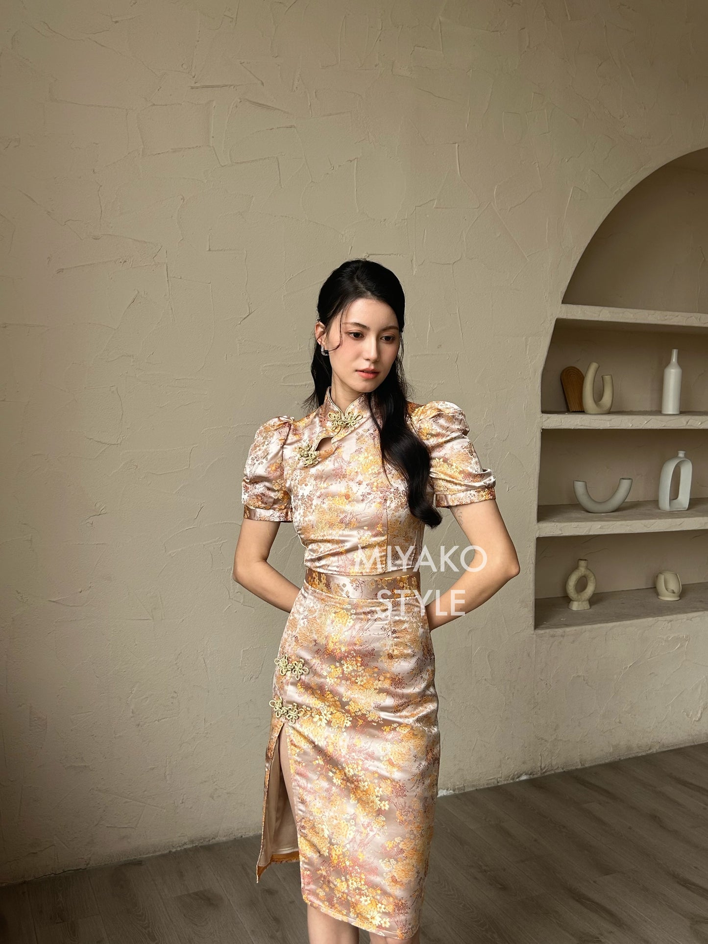 【华丽转身】Li Cheongsam skirt in Champagne Pink 香槟粉半裙 ( Skirt Only)