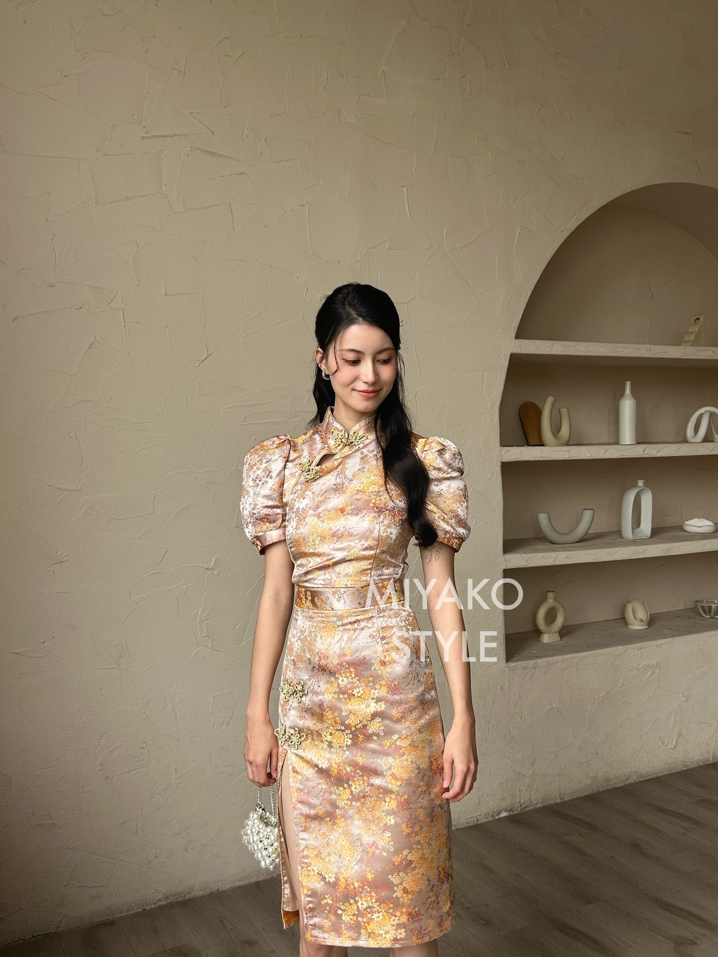 【华丽转身】Li Cheongsam skirt in Champagne Pink 香槟粉半裙 ( Skirt Only)