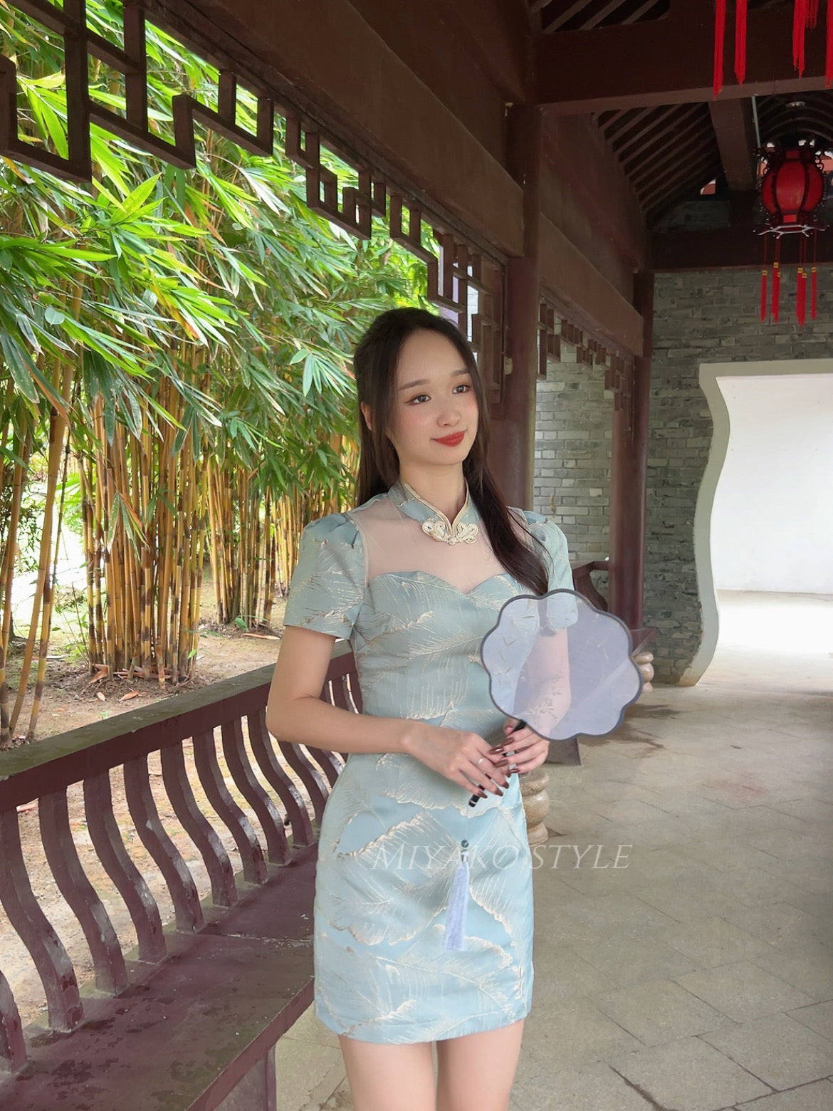 【金枝玉葉】 Yu Ye Slim Fit Women Cheongsam Dress in Light Colour (WOMEN) 淺色修身女裝