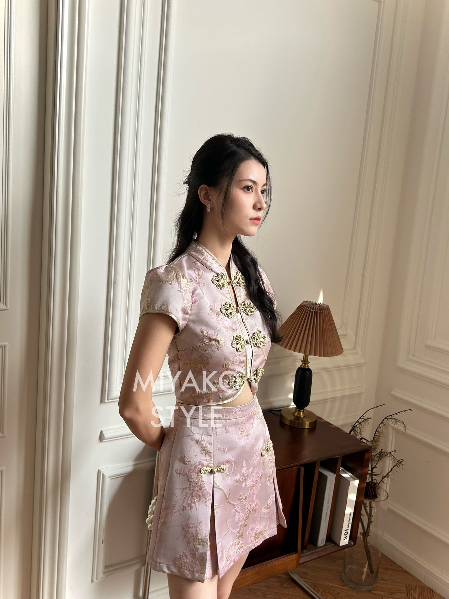 【女团】Roseanne Cheongsam skirt in Pink 粉金色半身裙 (Skirt Only)