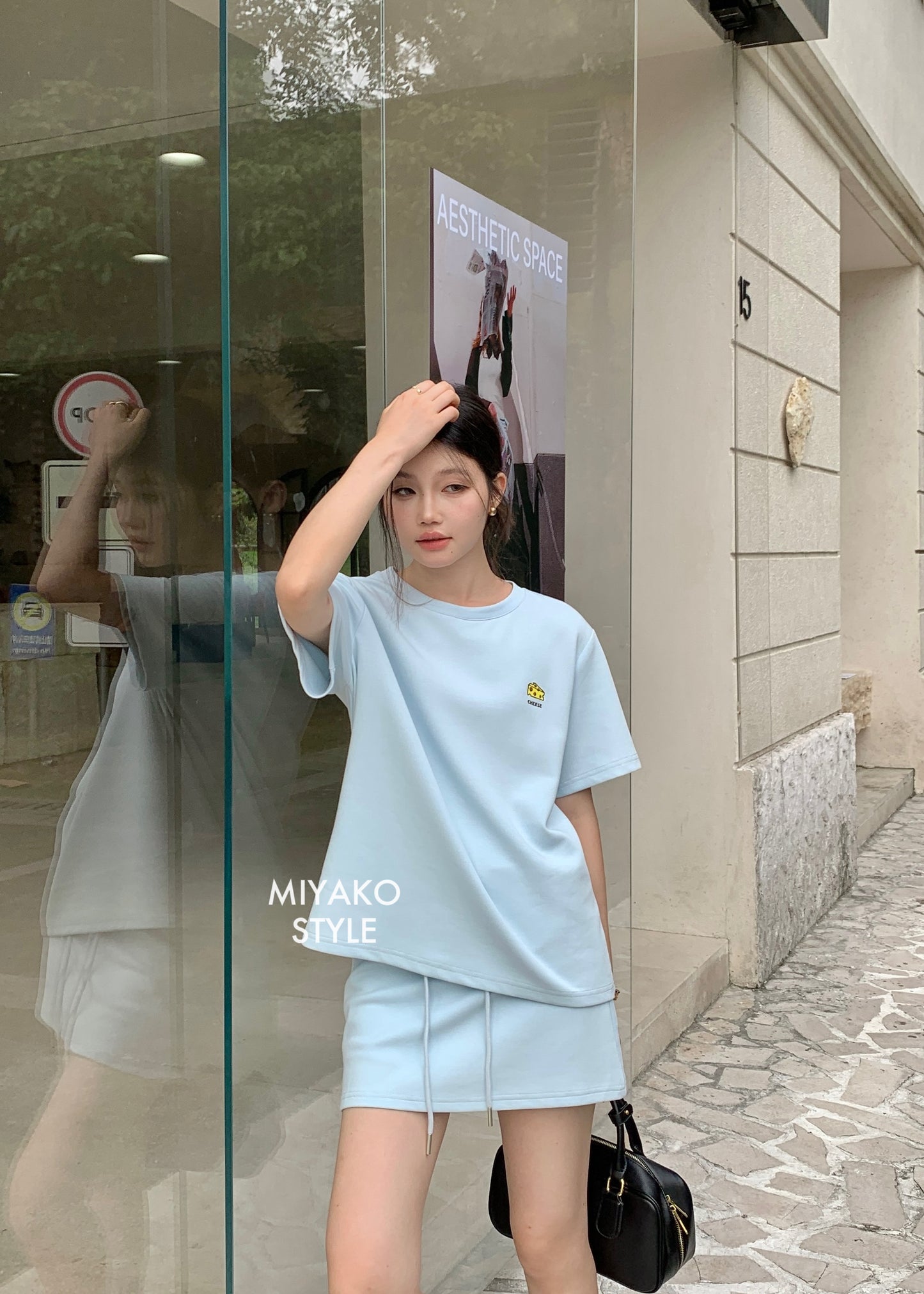 Cheese T shirt in blue 蓝色T恤