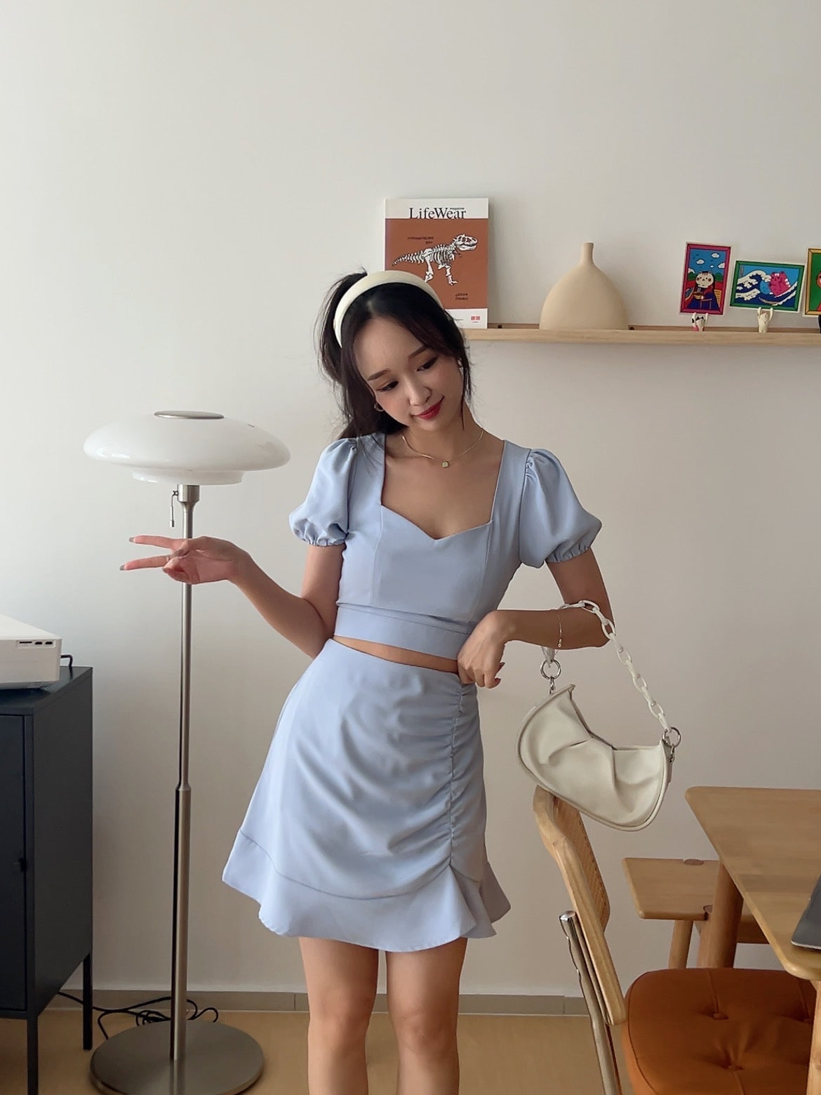 Audrey bubble sleeve crop top in Blue