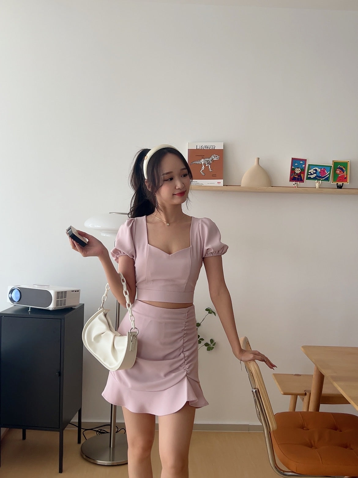 Audrey bubble sleeve crop top in Pink
