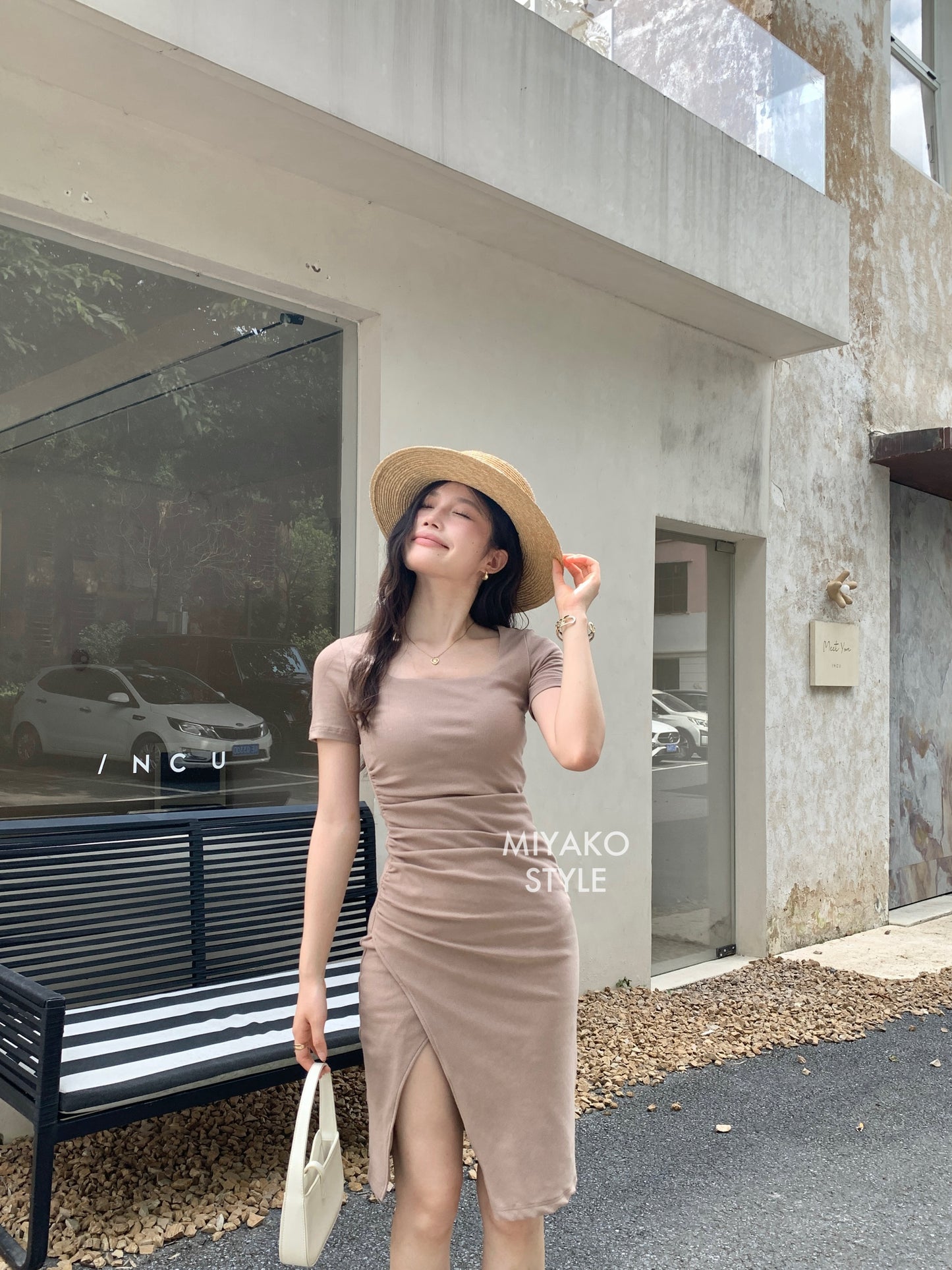 Valentina Short Sleeve Split Dress in Brown