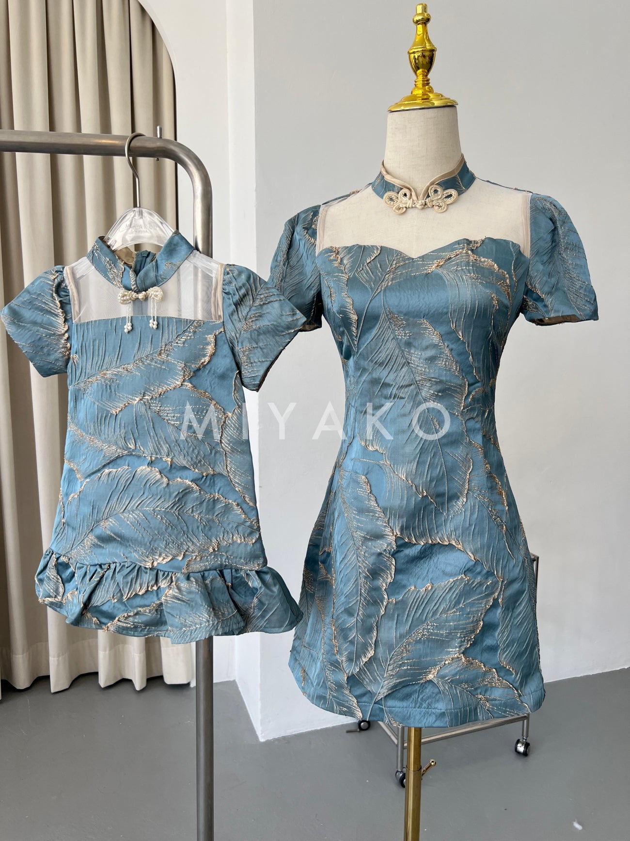 【金枝玉葉】  Yu Ye Premium Cheongsam in Dark Color (Baby) 深色婴儿服