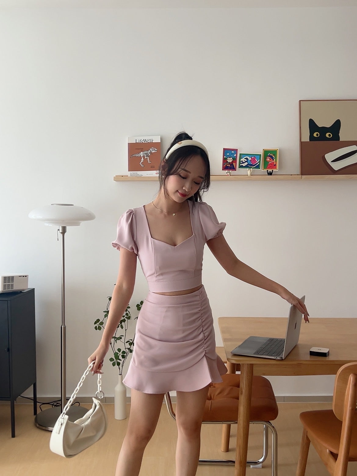Audrey bubble sleeve crop top in Pink