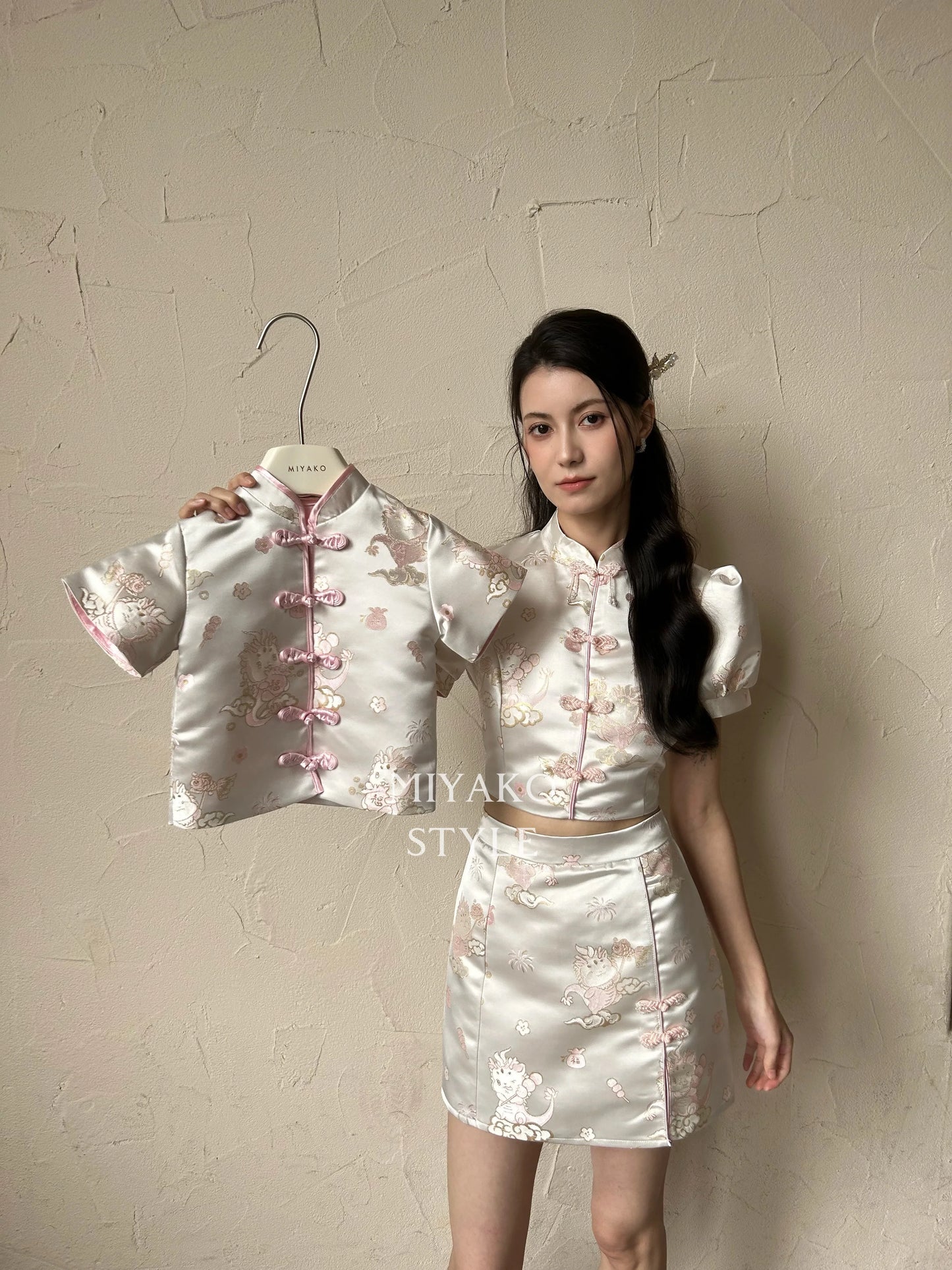 (DEFECT)【喜乐龙龙】Joyful Dragon Little Boy Suit