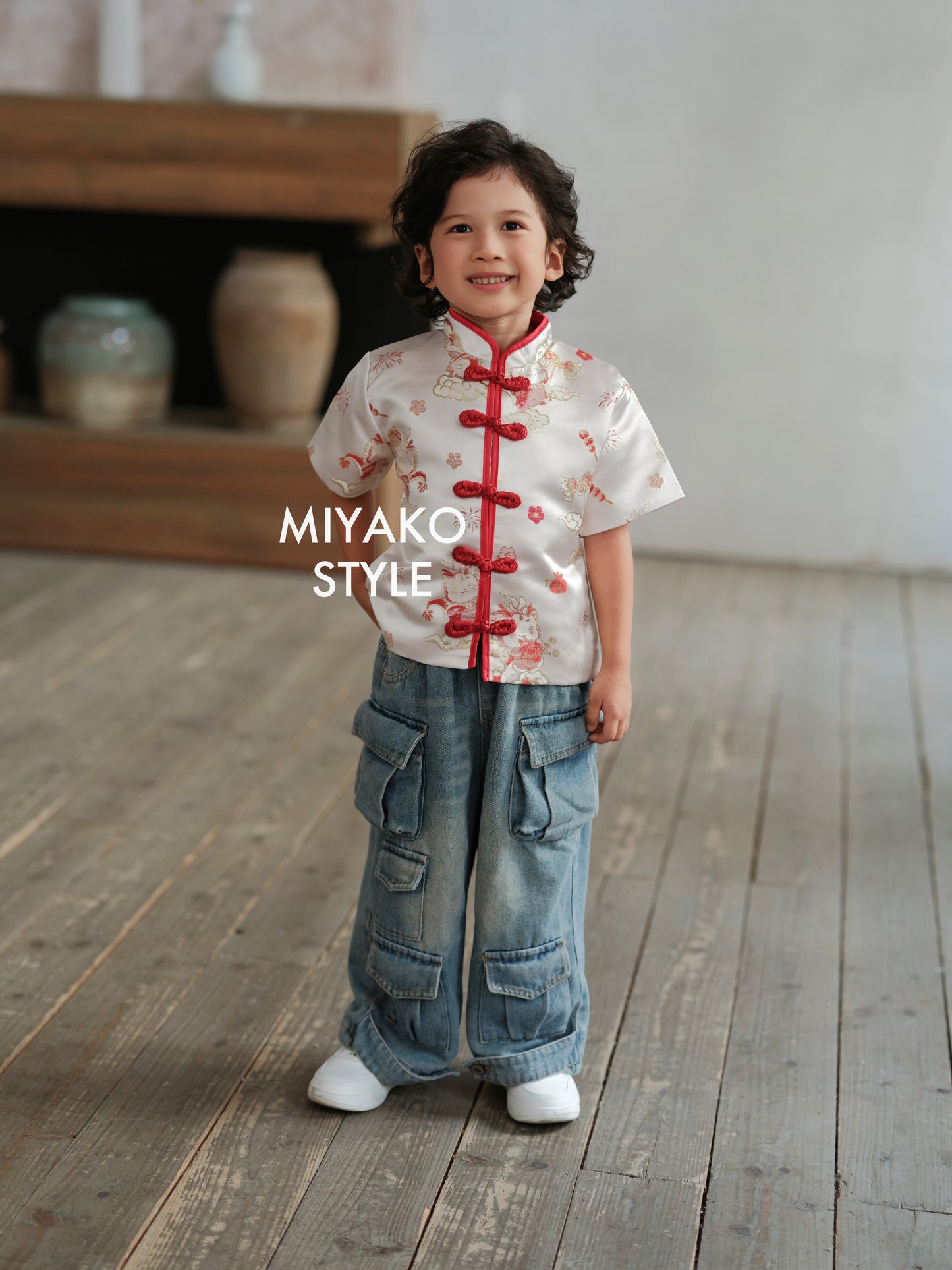 【喜乐龙龙】Joyful Dragon Little Boy Suit in Red 红色 (小男孩)
