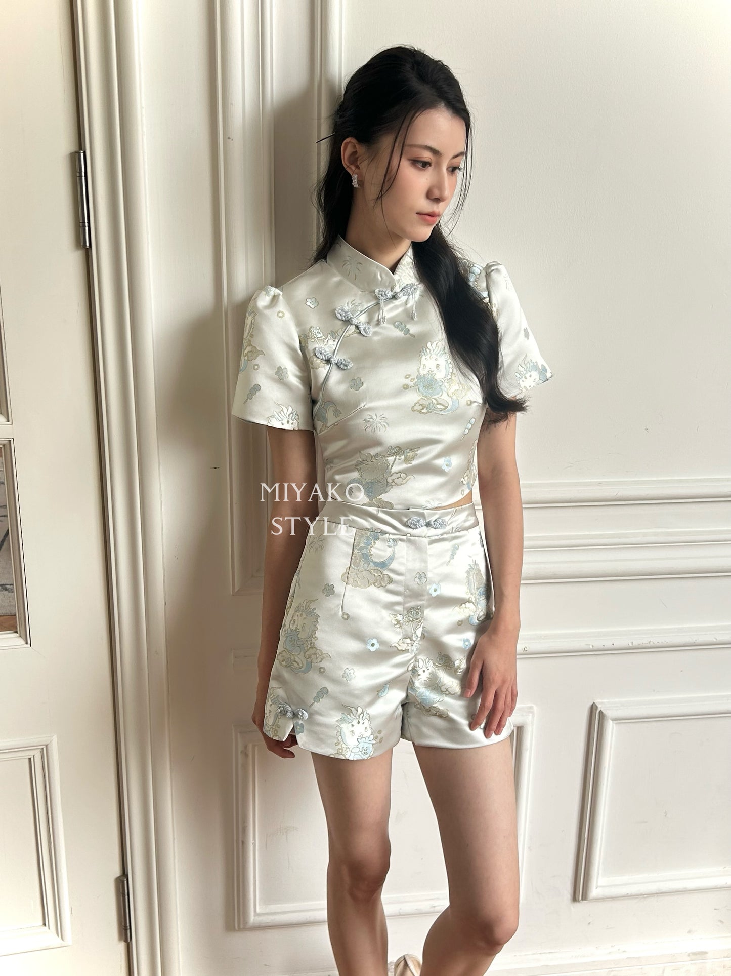 【喜乐龙龙】Joyful Dragon Cheongsam Classic Top in Blue 蓝色（斜扣上衣only）