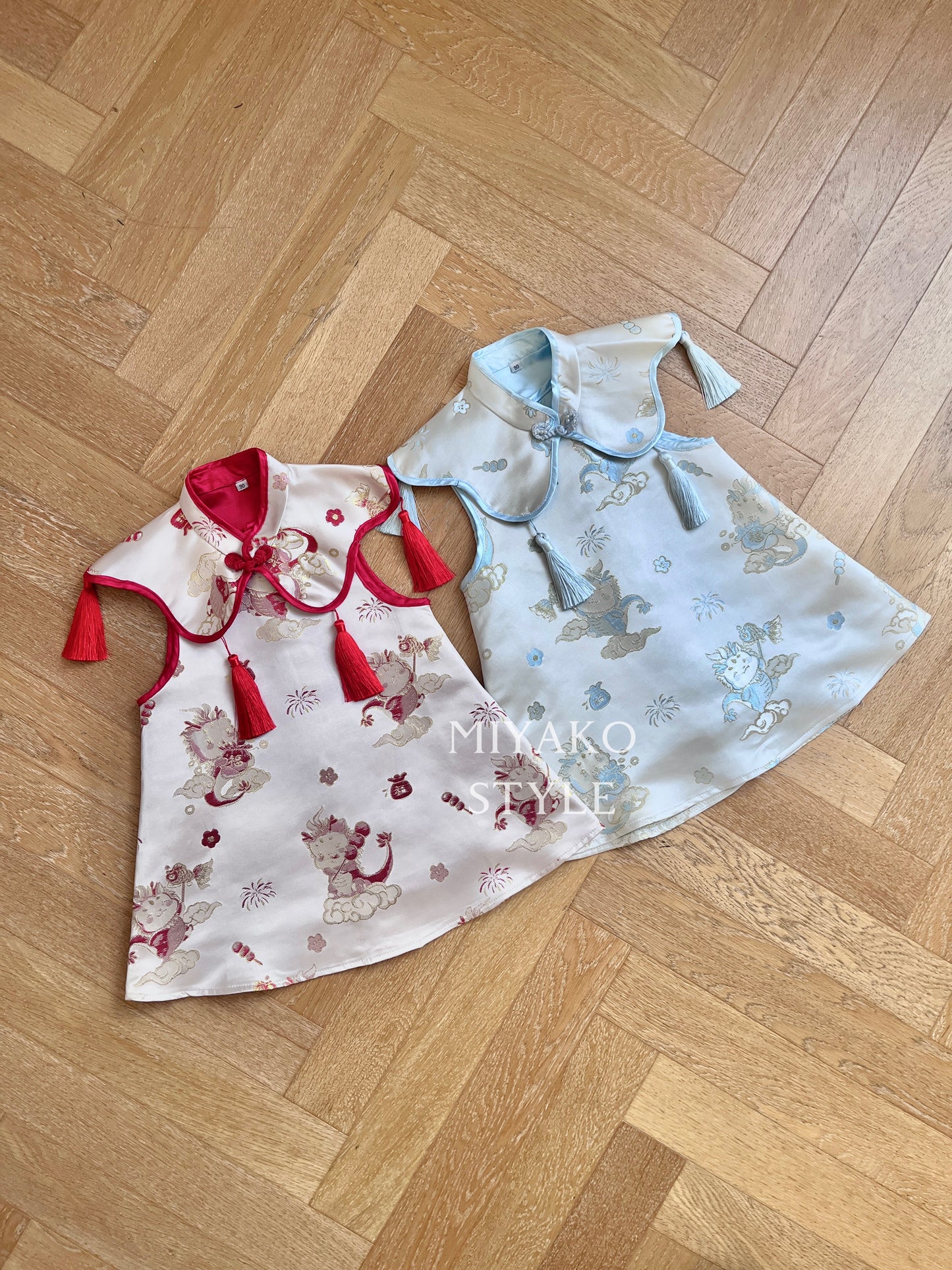 【喜乐龙龙】Joyful Dragon Little Girl Dress in Pink 粉色 (小女孩 )