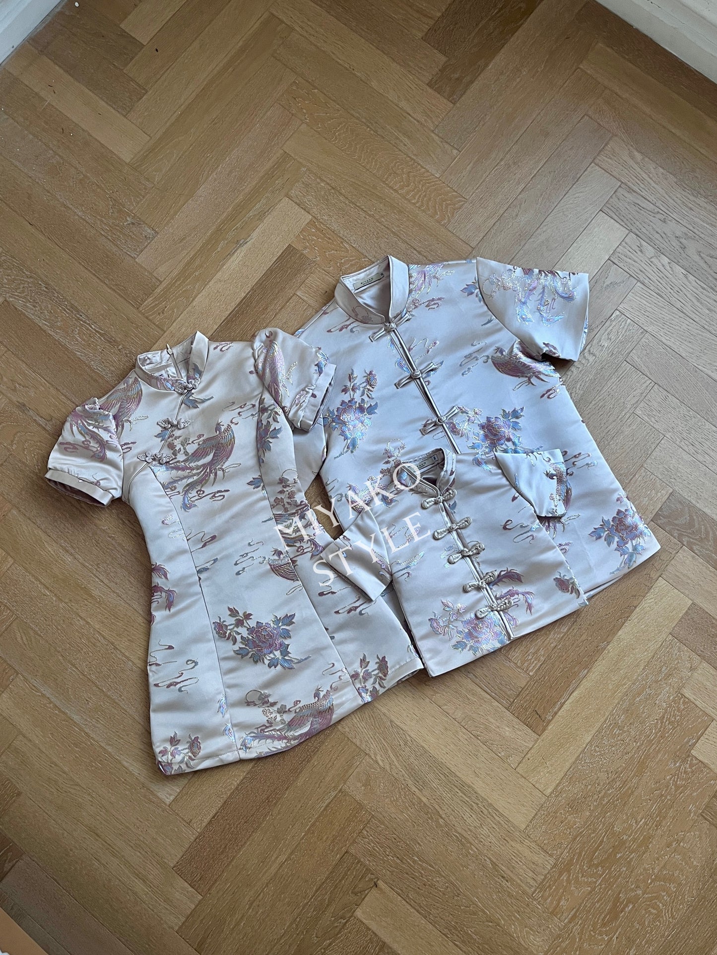 【凤华绝代】Phoenix cheongsam dress in champagne gold 香槟金连衣裙