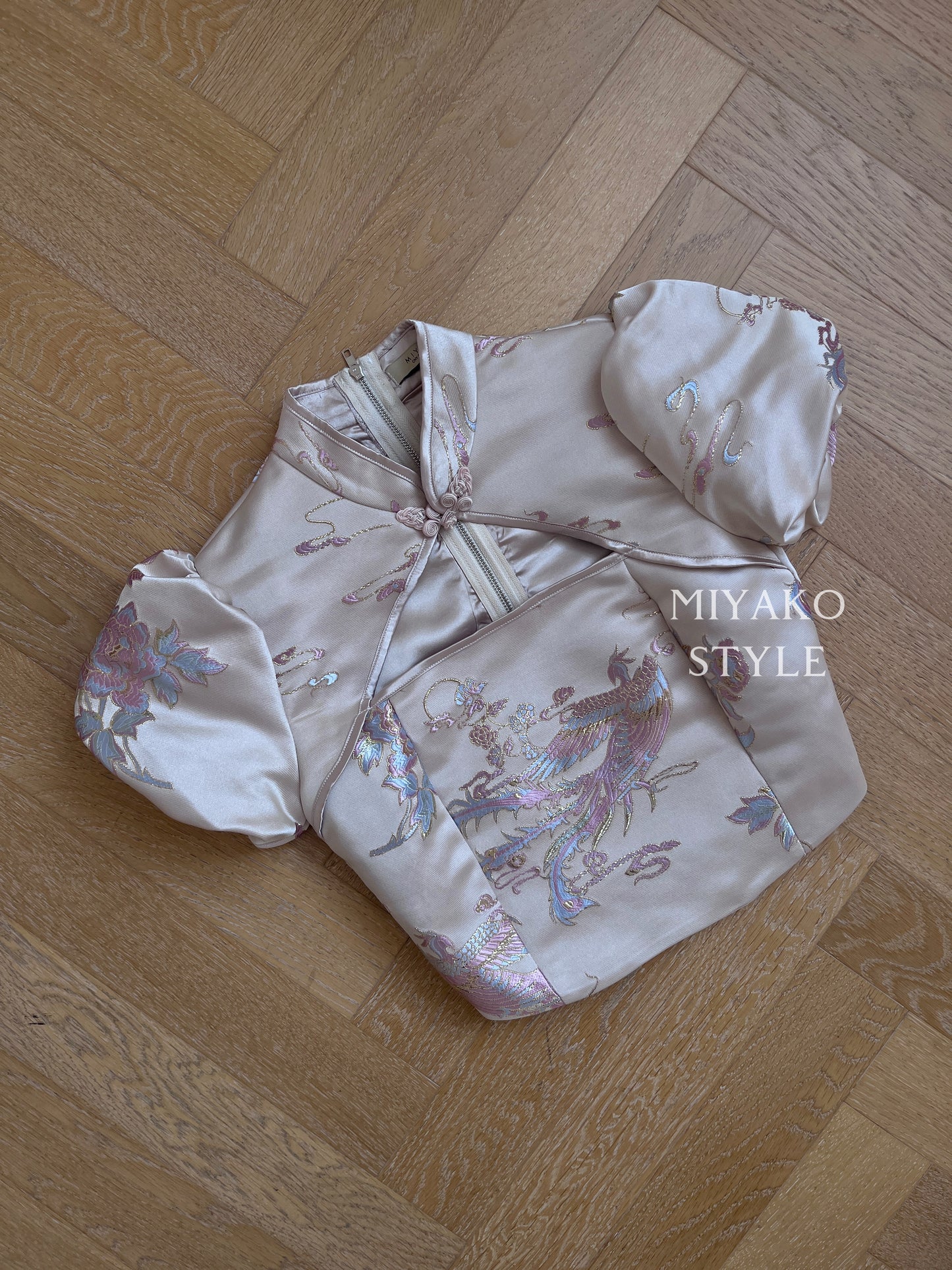 【凤华绝代】Phoenix Cheongsam Crop Top in Champagne 香槟金 (镂空上衣only)