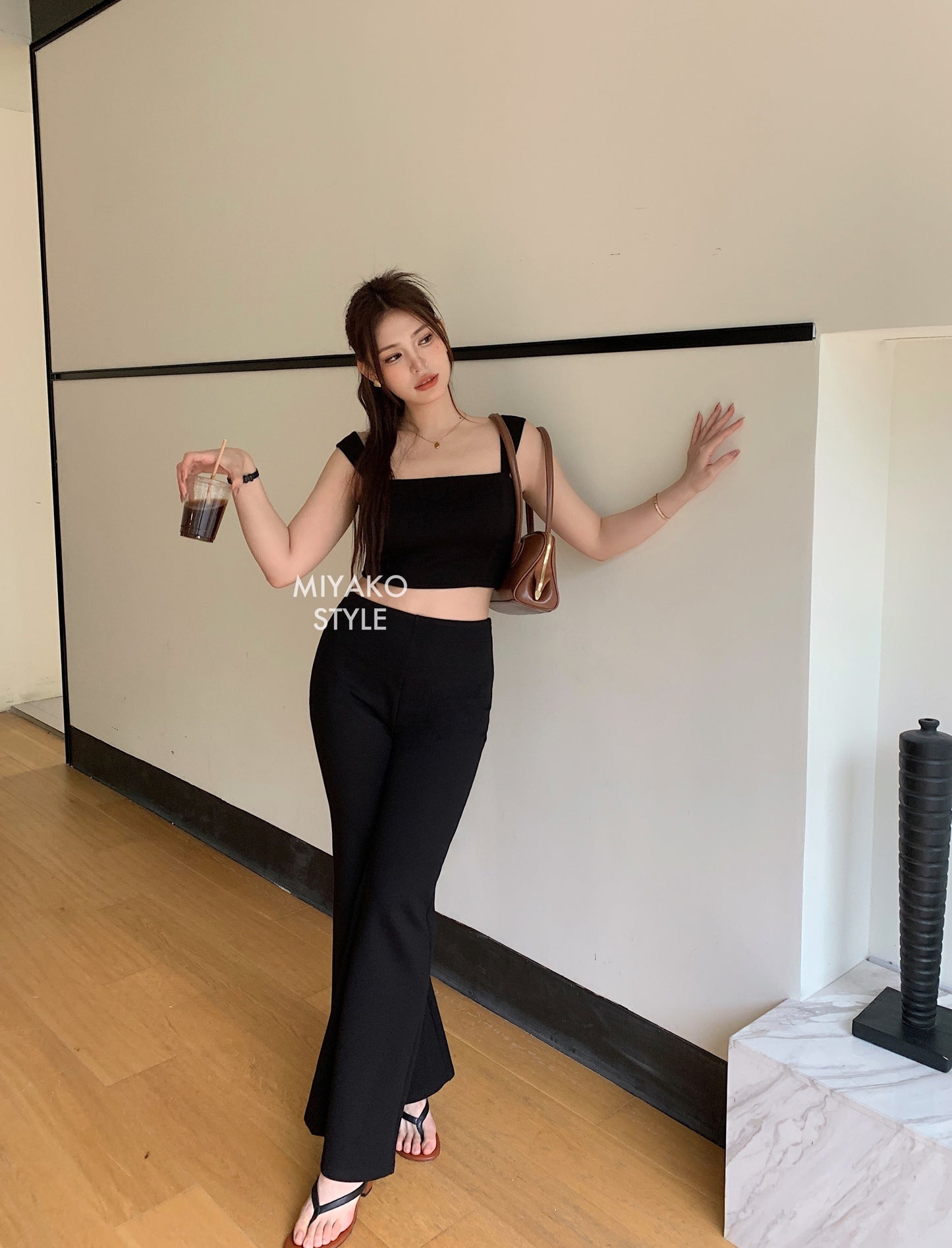 The New Premium Bra Crop Top in Black