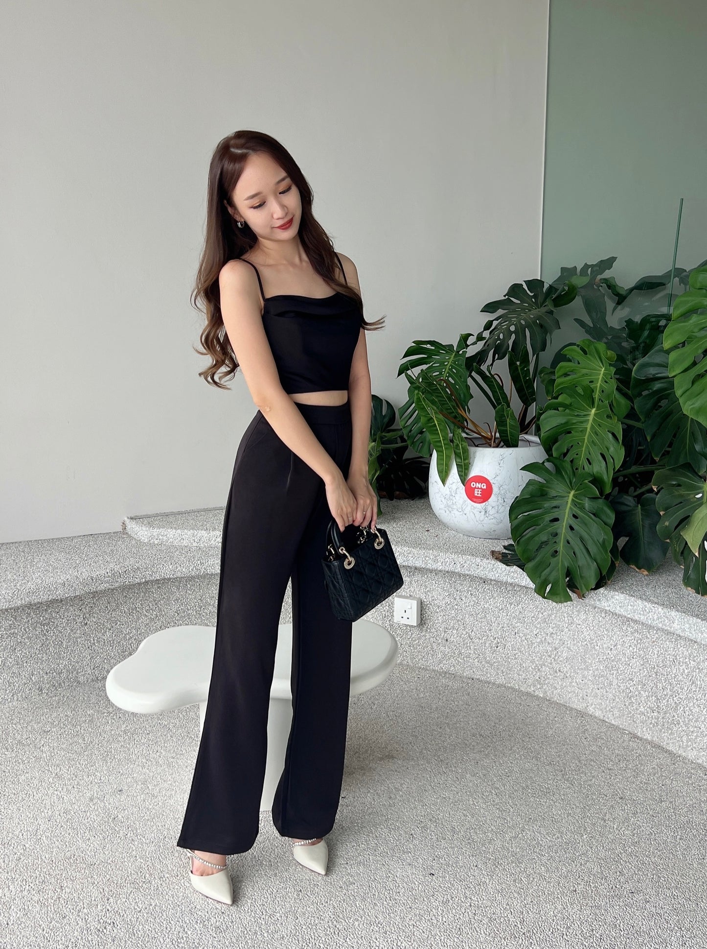 Rosy satin high waist pant in Black