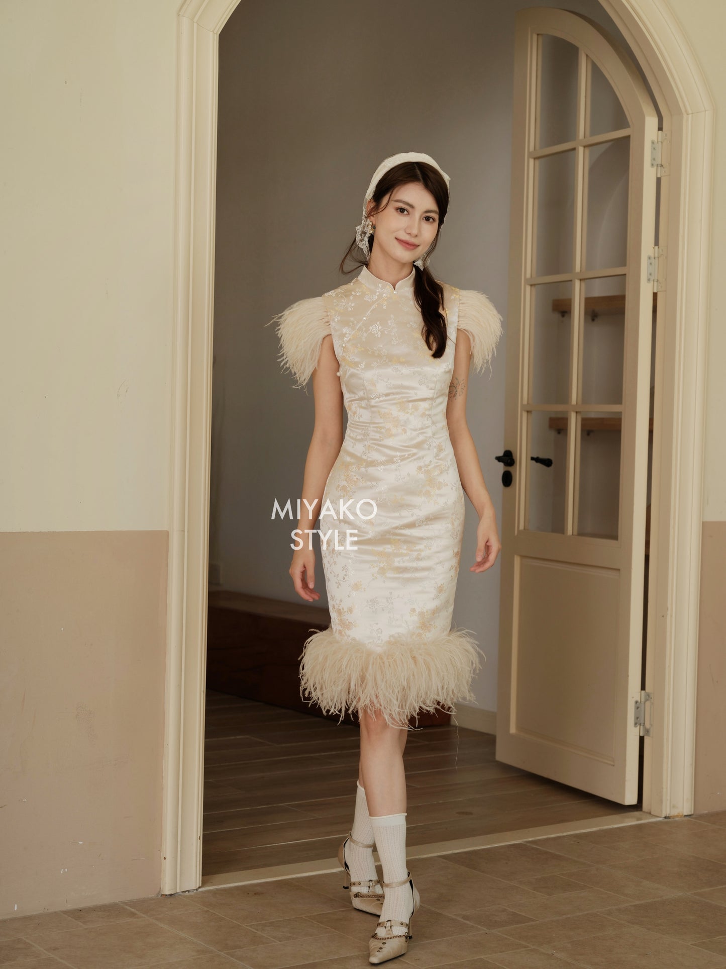 【孔雀开屏】Feather Cheongsam Dress in Pink 香槟粉女装连身裙