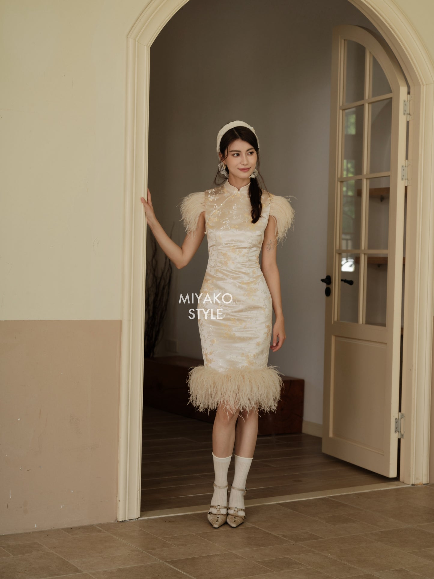 【孔雀开屏】Feather Cheongsam Dress in Pink 香槟粉女装连身裙
