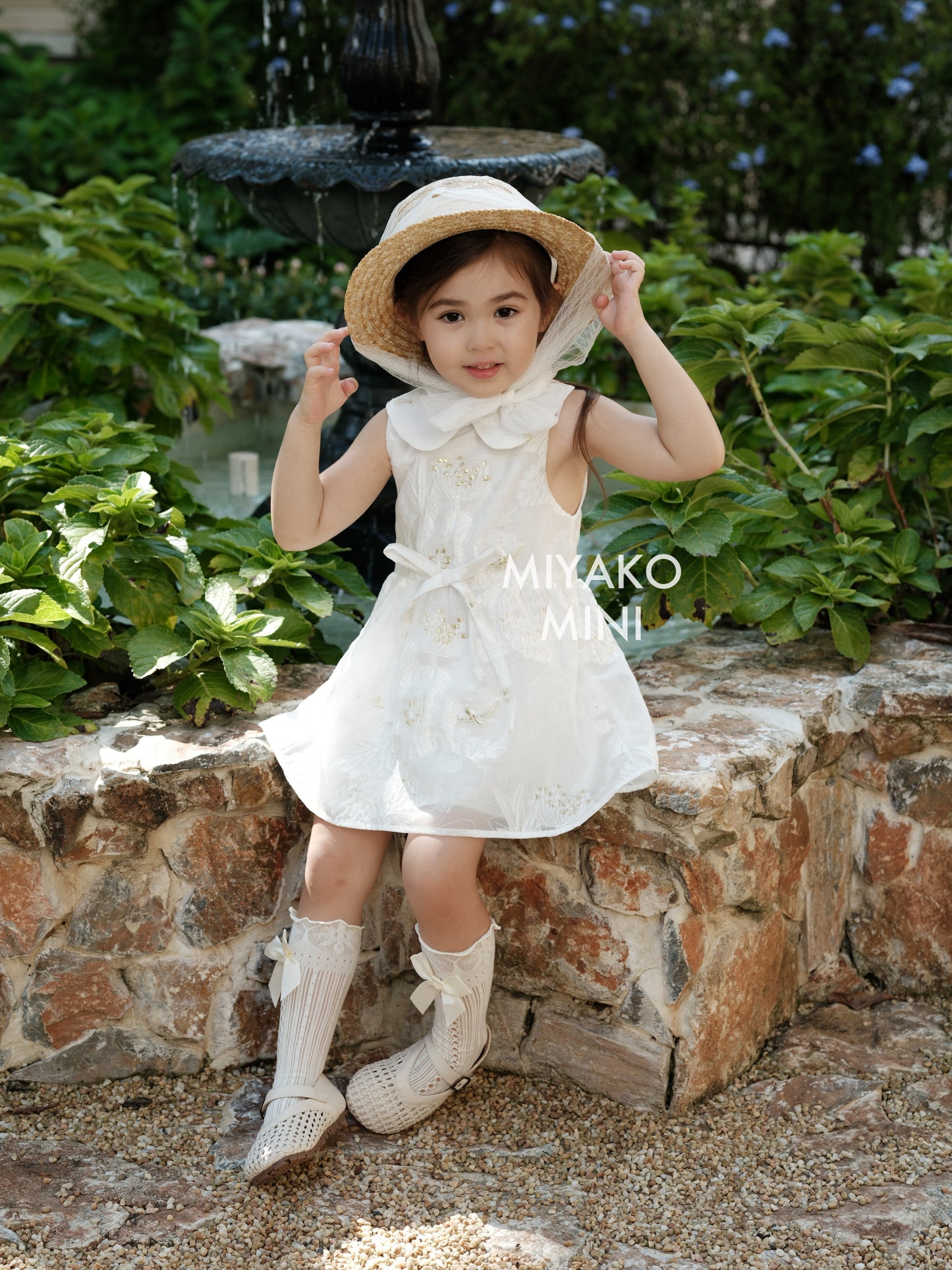 【童话】Fairy Tales Little Girl Dress in White 白色小女孩连身裙
