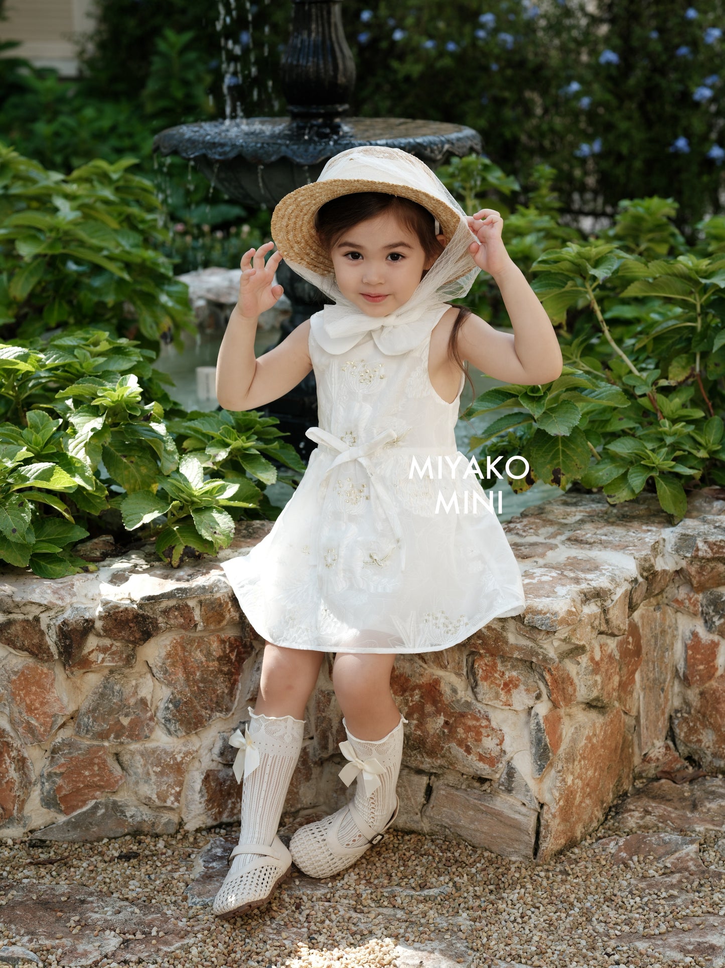 【童话】Fairy Tales Little Girl Dress in White 白色小女孩连身裙