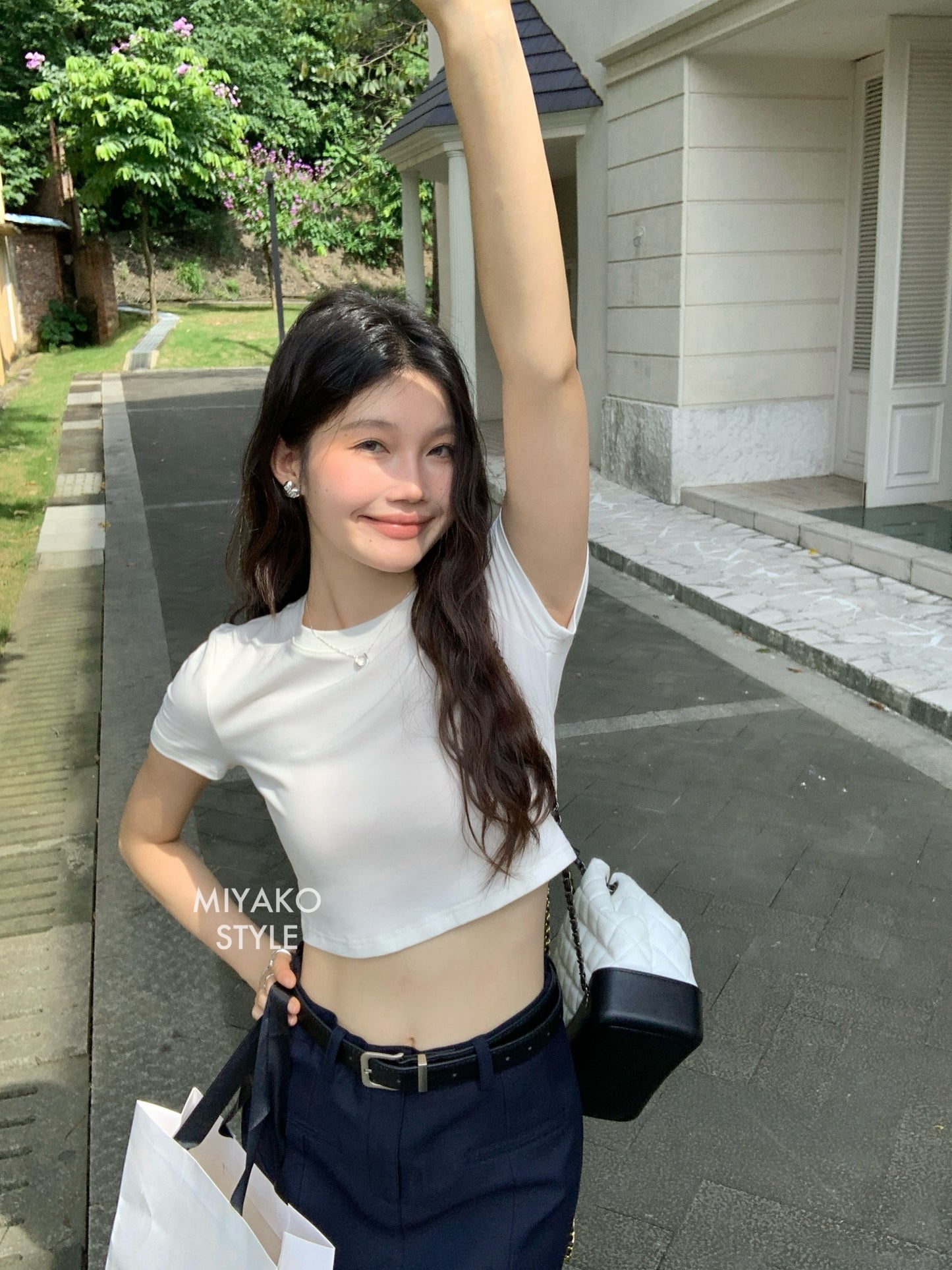 (DEFECT) Anna Short Sleeve Crop Top