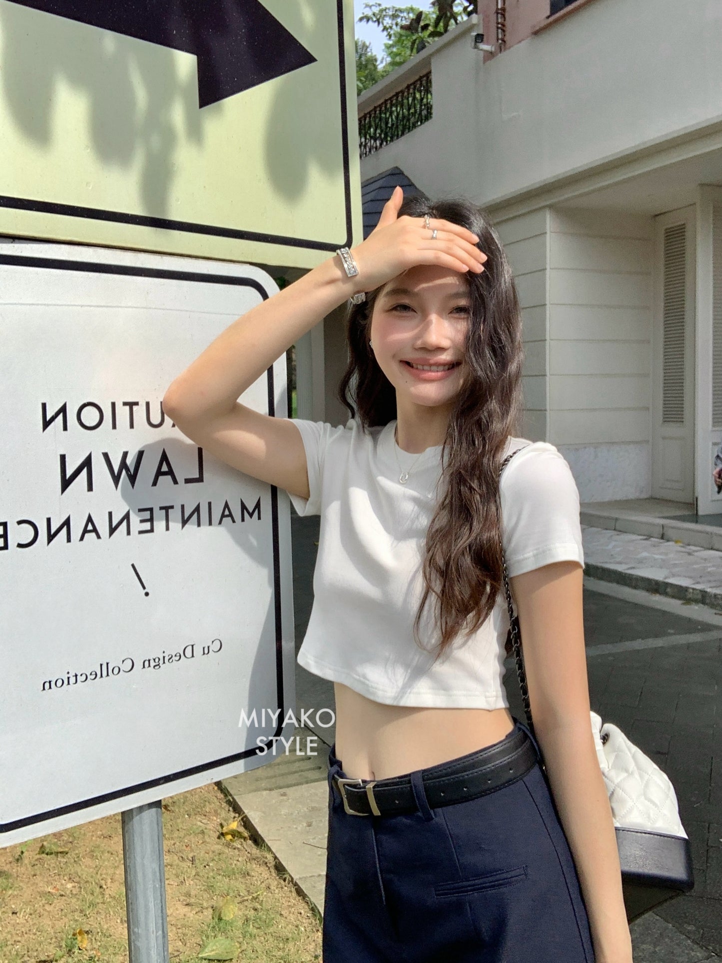 (DEFECT) Anna Short Sleeve Crop Top