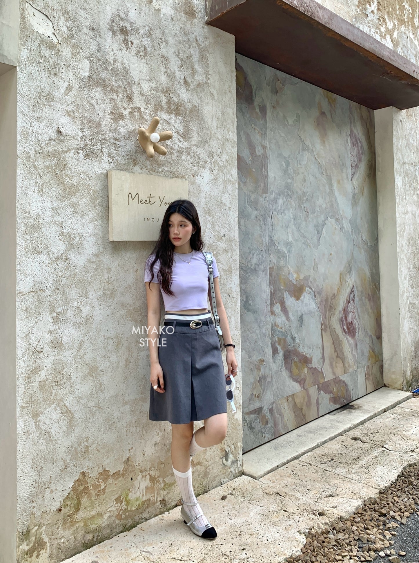Anna Short Sleeve Crop Top in Purple