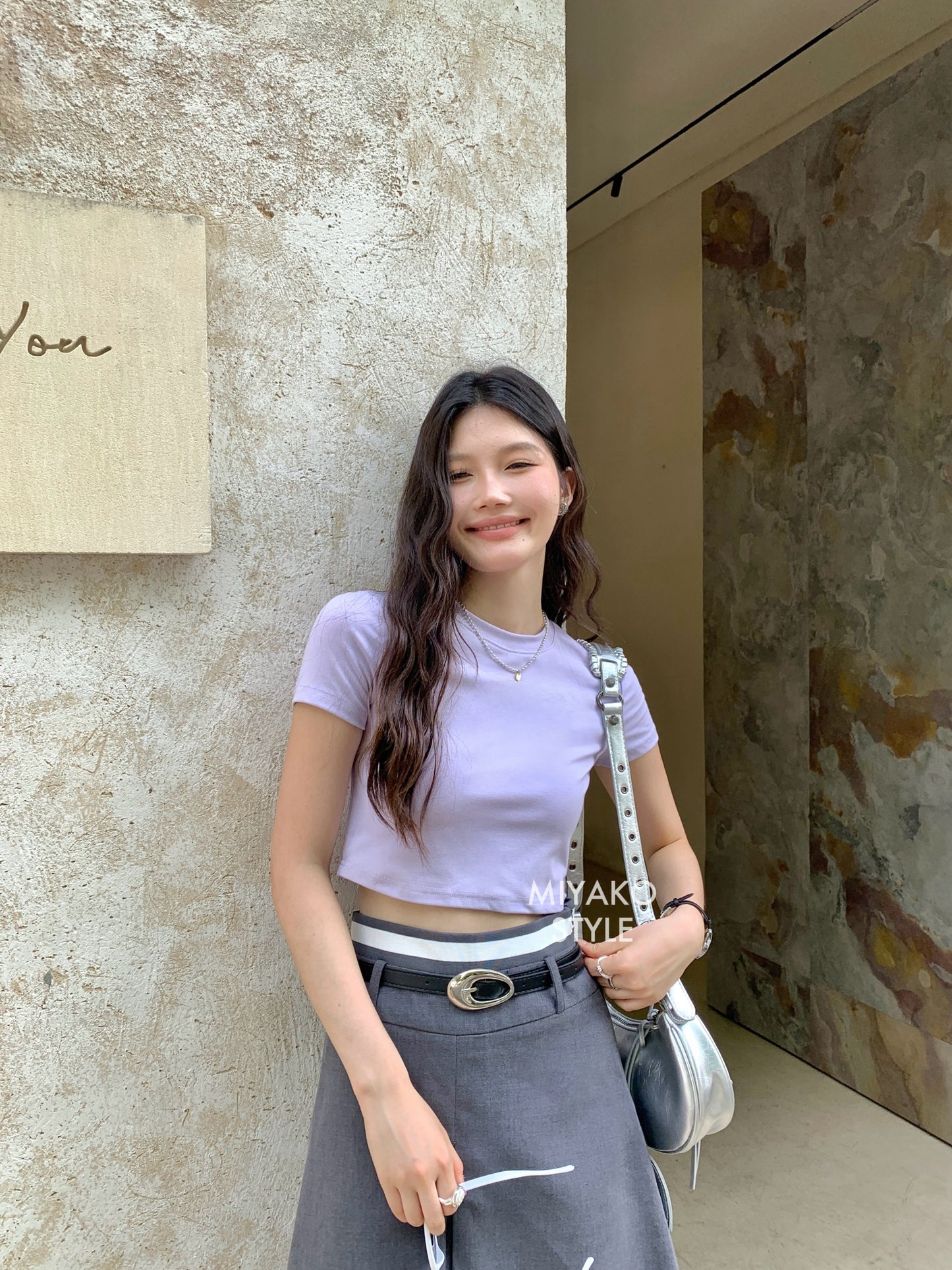 Anna Short Sleeve Crop Top in Purple