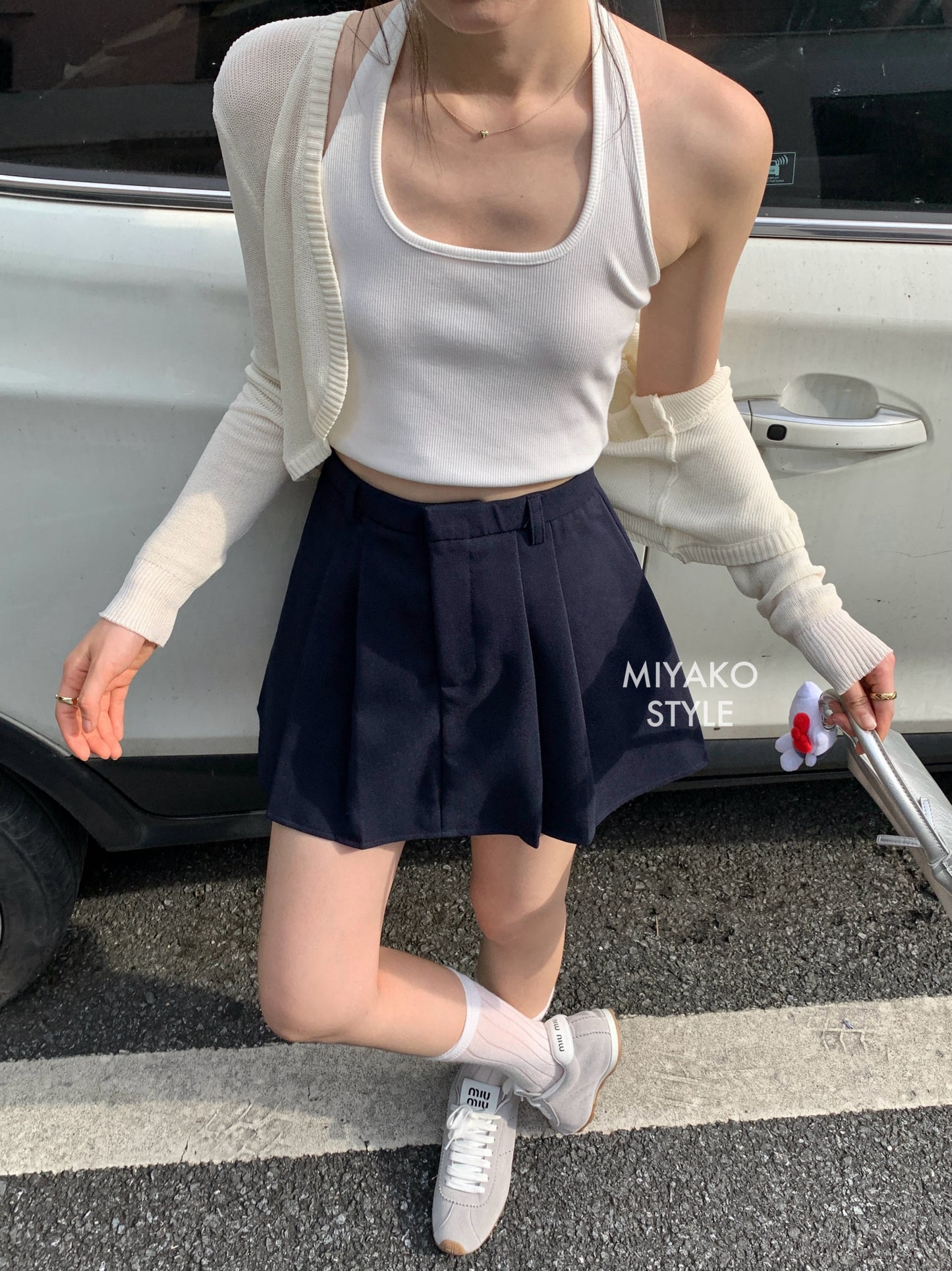 Aurora tennis skirt in Navy