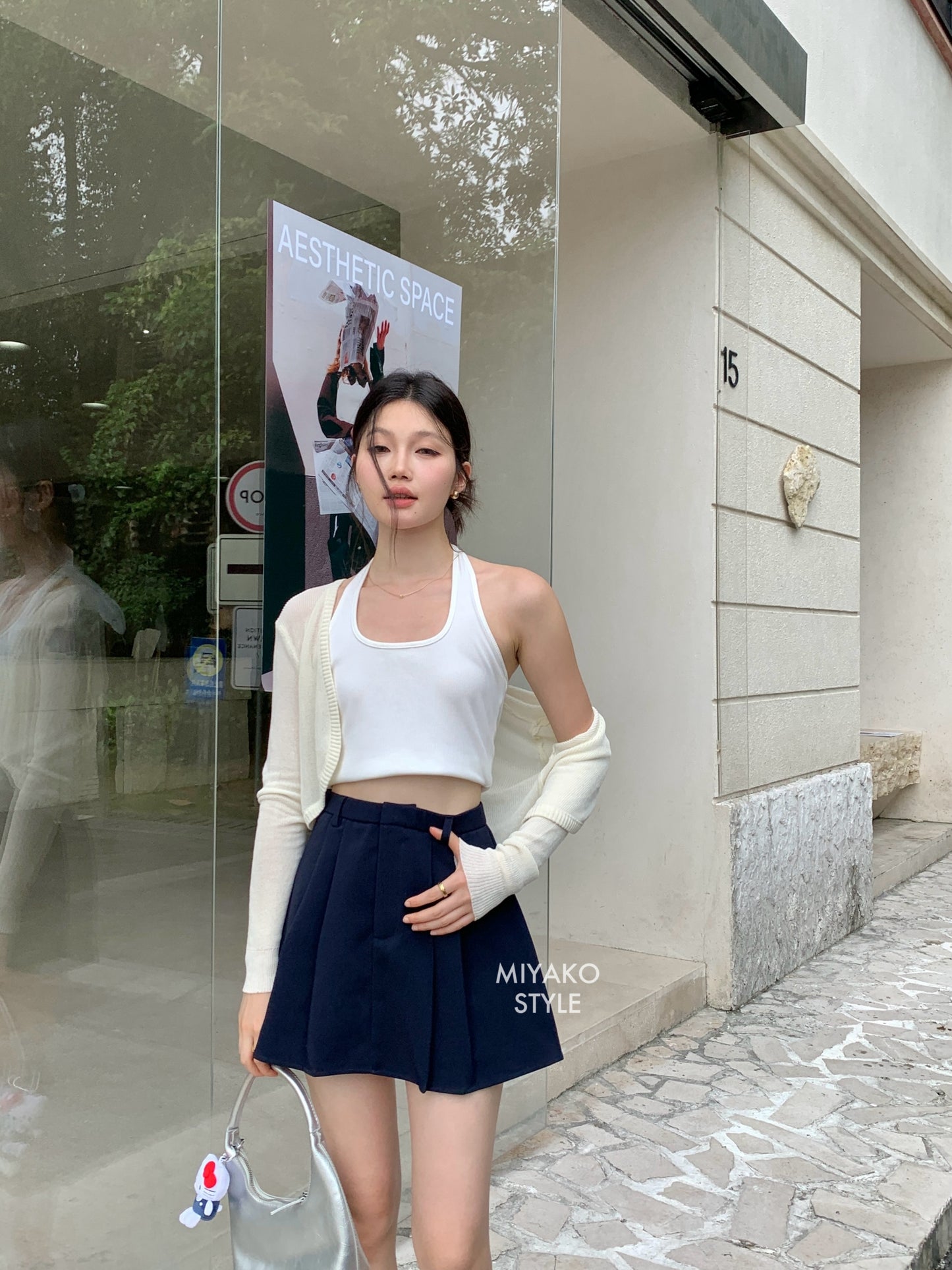 Aurora tennis skirt in Navy