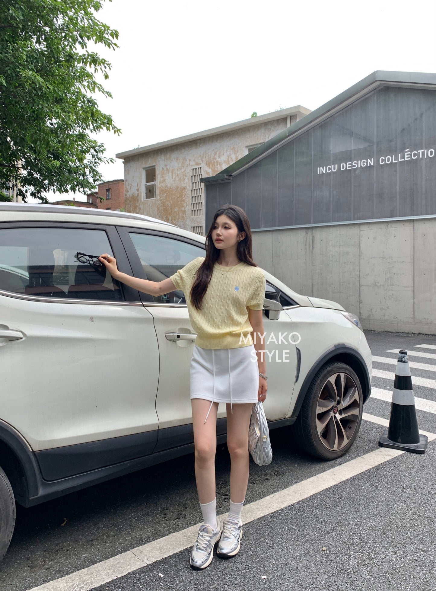 Cheese Mini Skirt in White 白色短裙