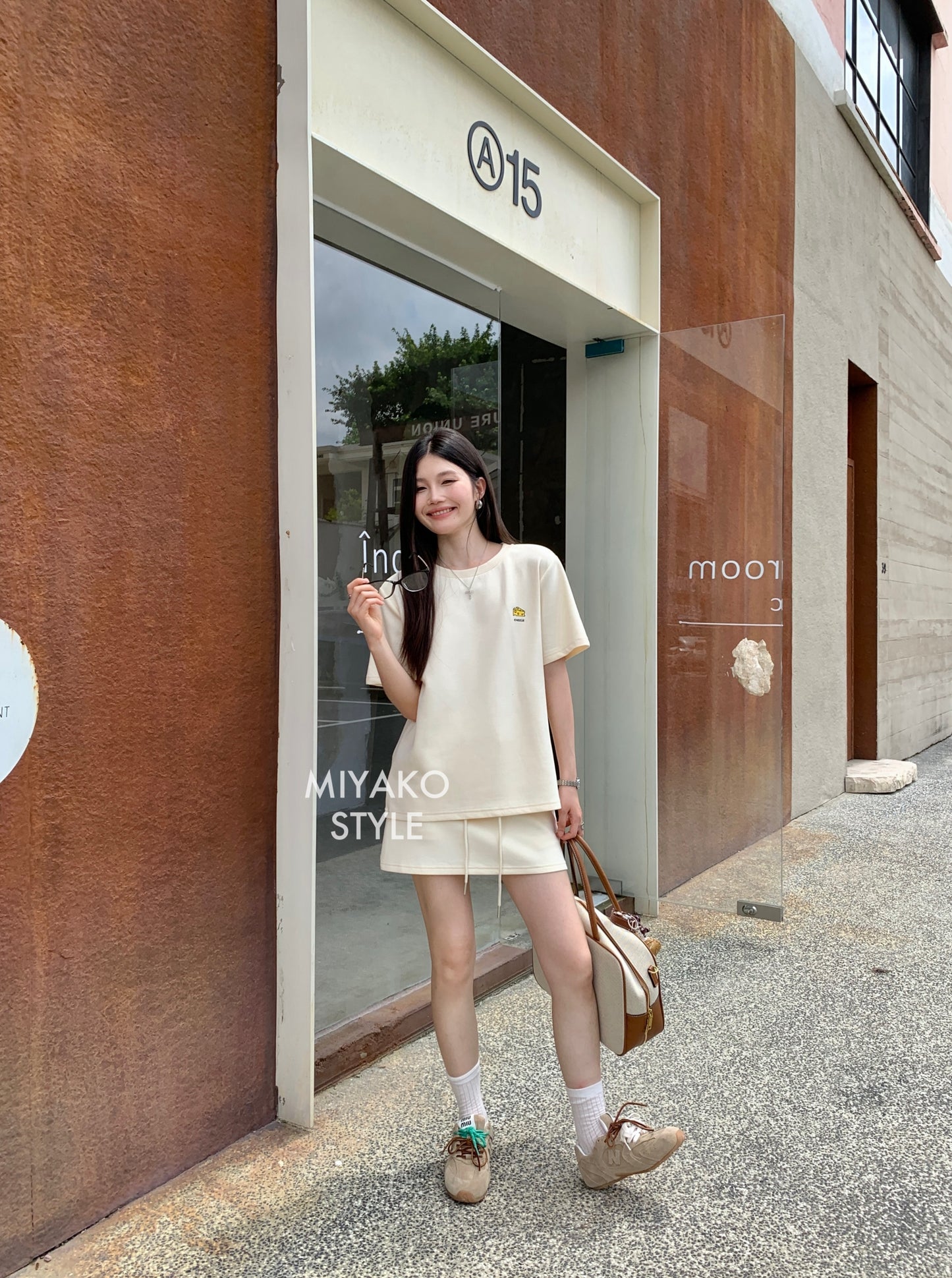 Cheese T shirt in Yellow 黃色T恤