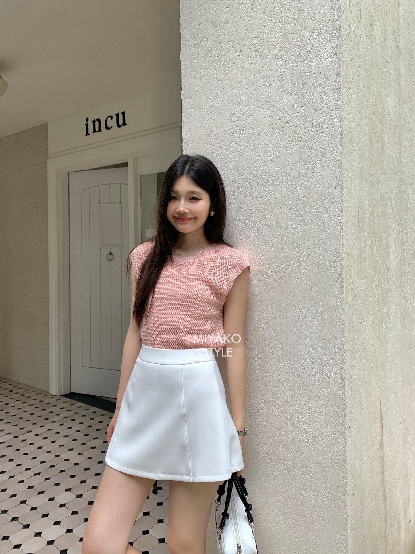 (DEFECT) Caitlyn A Line Mini Skirt in White
