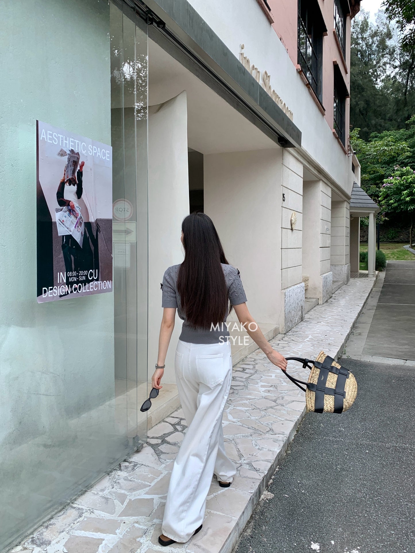 Esther Short Sleeve Knit Top in Grey 灰色针织上衣