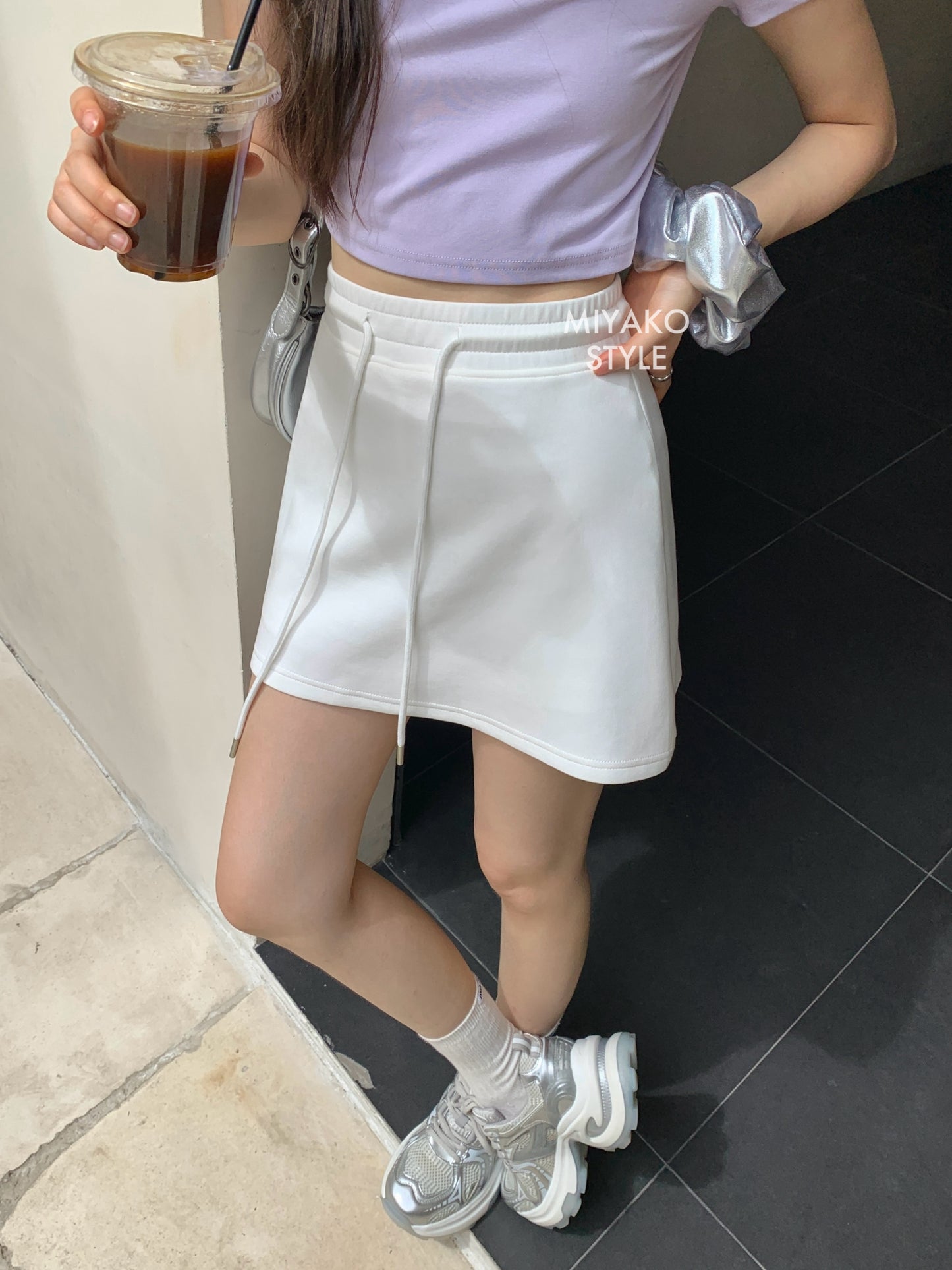 Anna Short Sleeve Crop Top in Purple