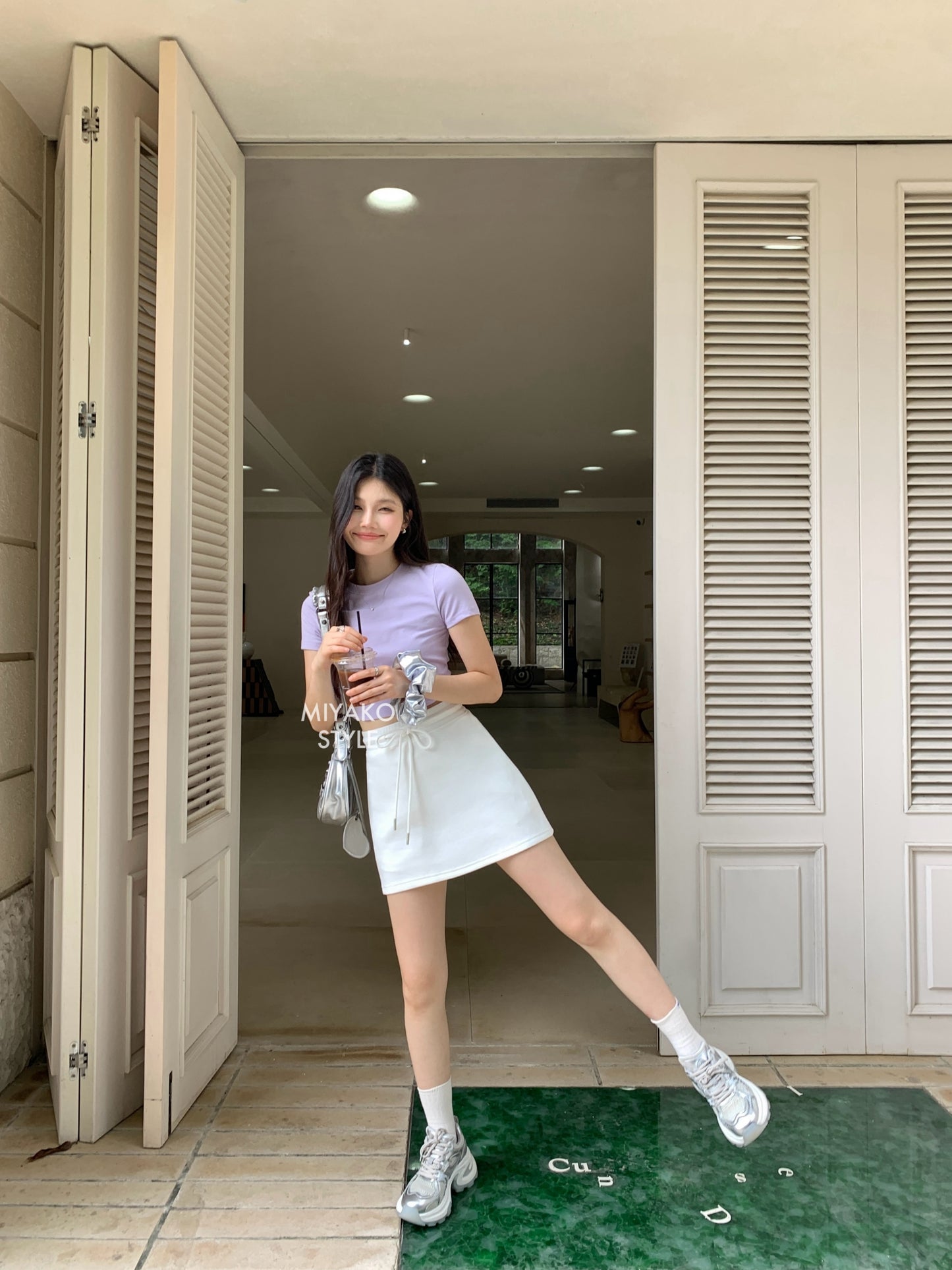 Anna Short Sleeve Crop Top in Purple