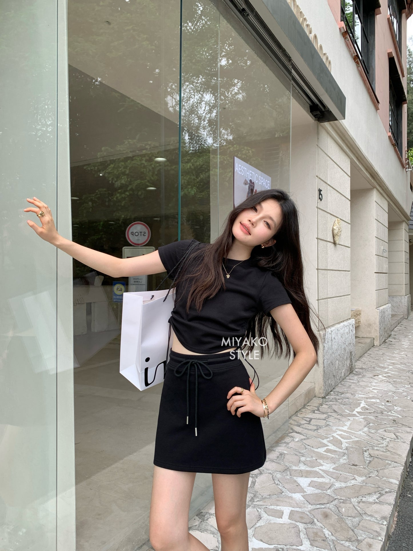 Cheese Mini Skirt in Black 黑色短裙