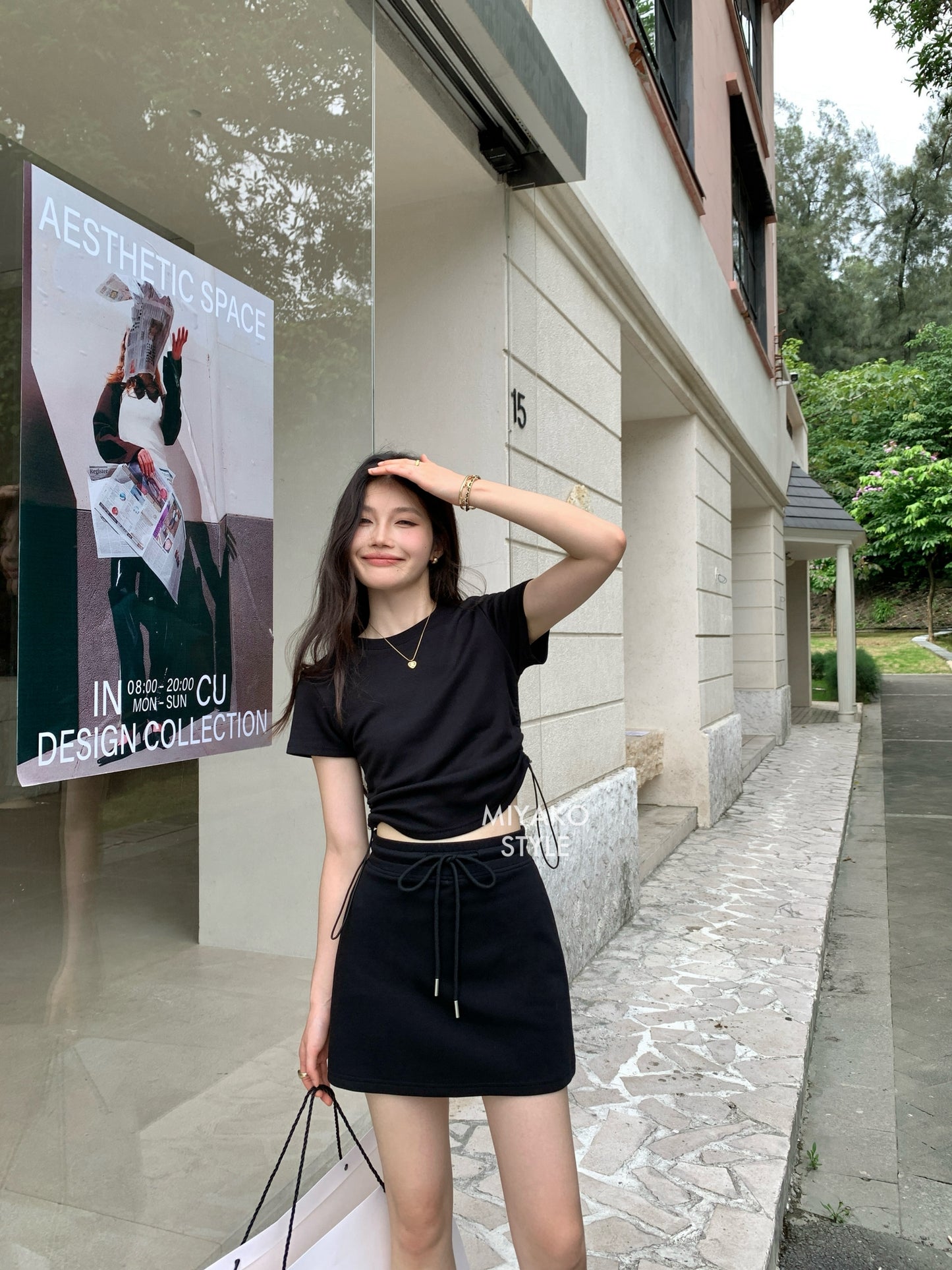 Cheese Mini Skirt in Black 黑色短裙