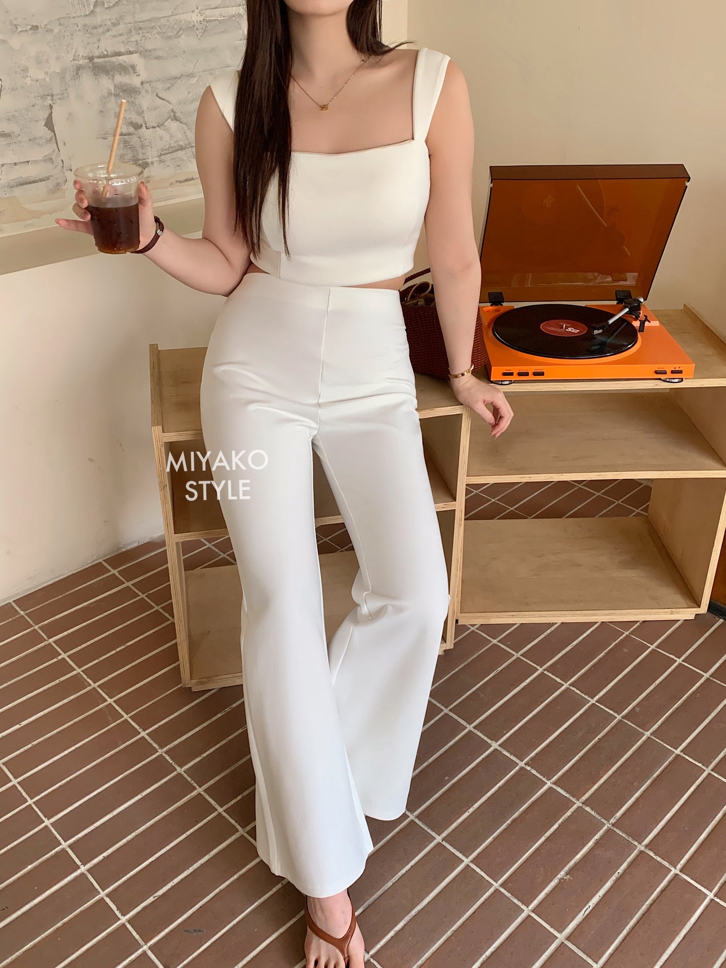 Venus High Waist Flared Pants in White