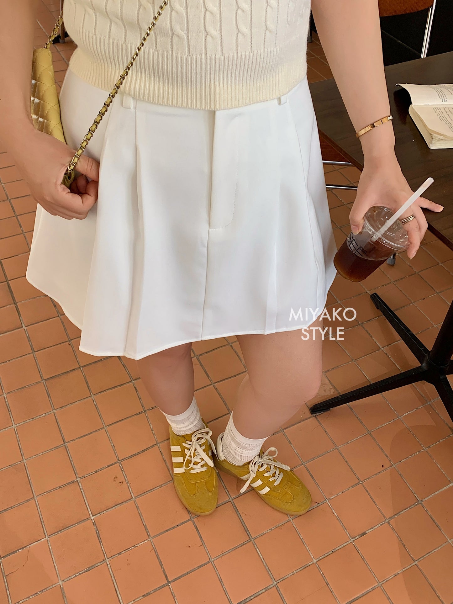 Aurora tennis skirt in White