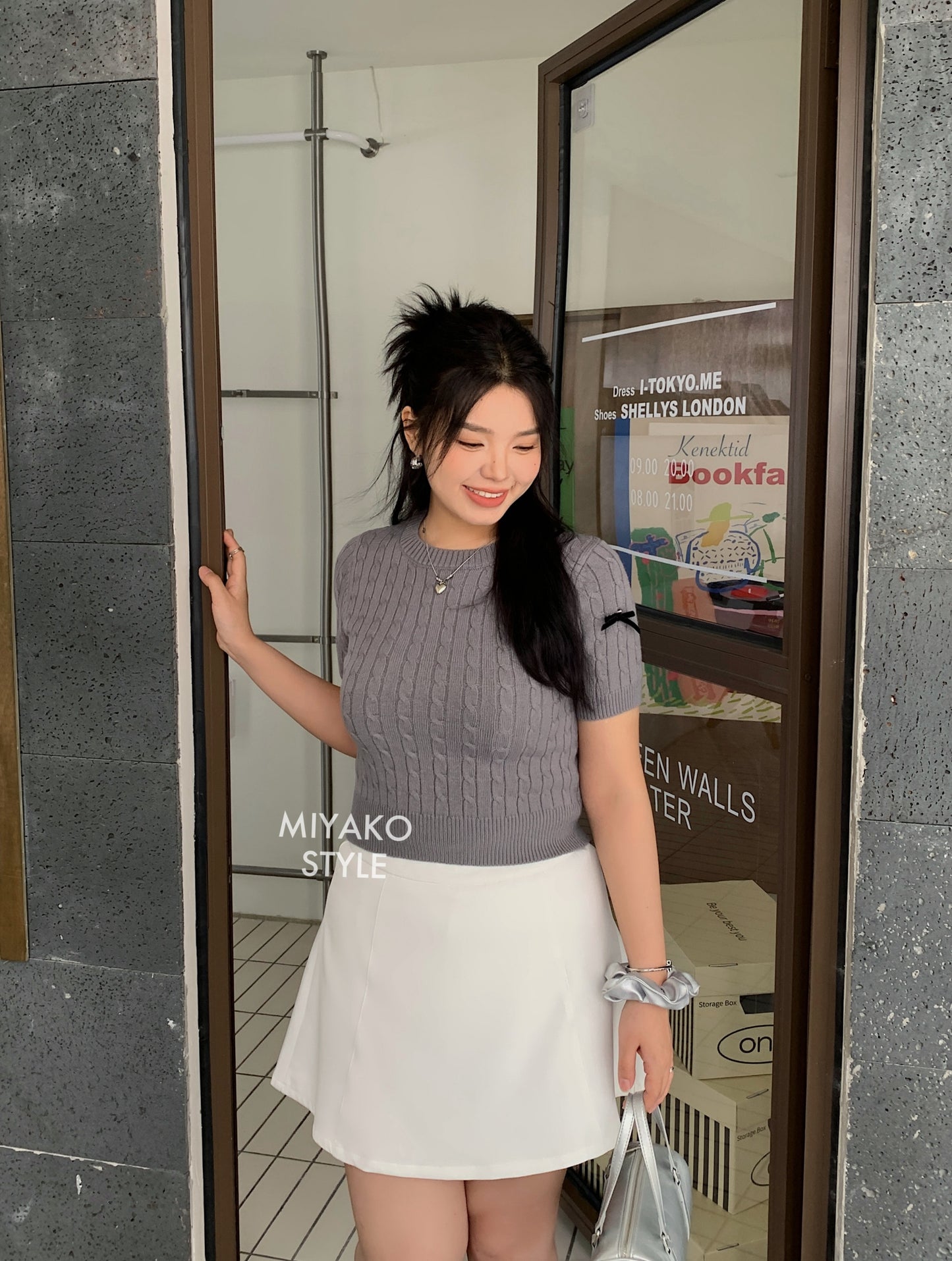 (DEFECT) Caitlyn A Line Mini Skirt in White