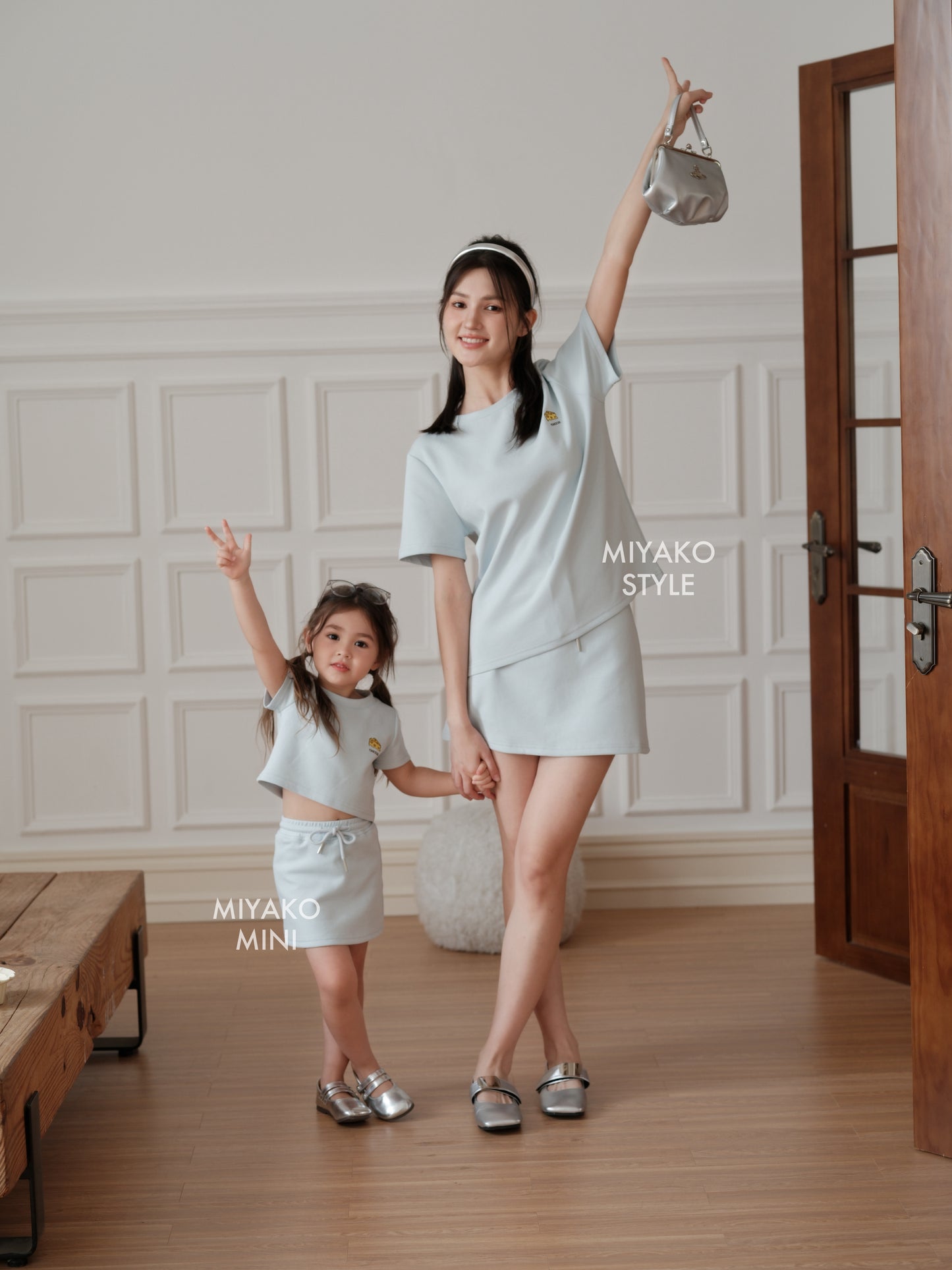 Cheese Crop Top in Blue Girl 小女孩上衣