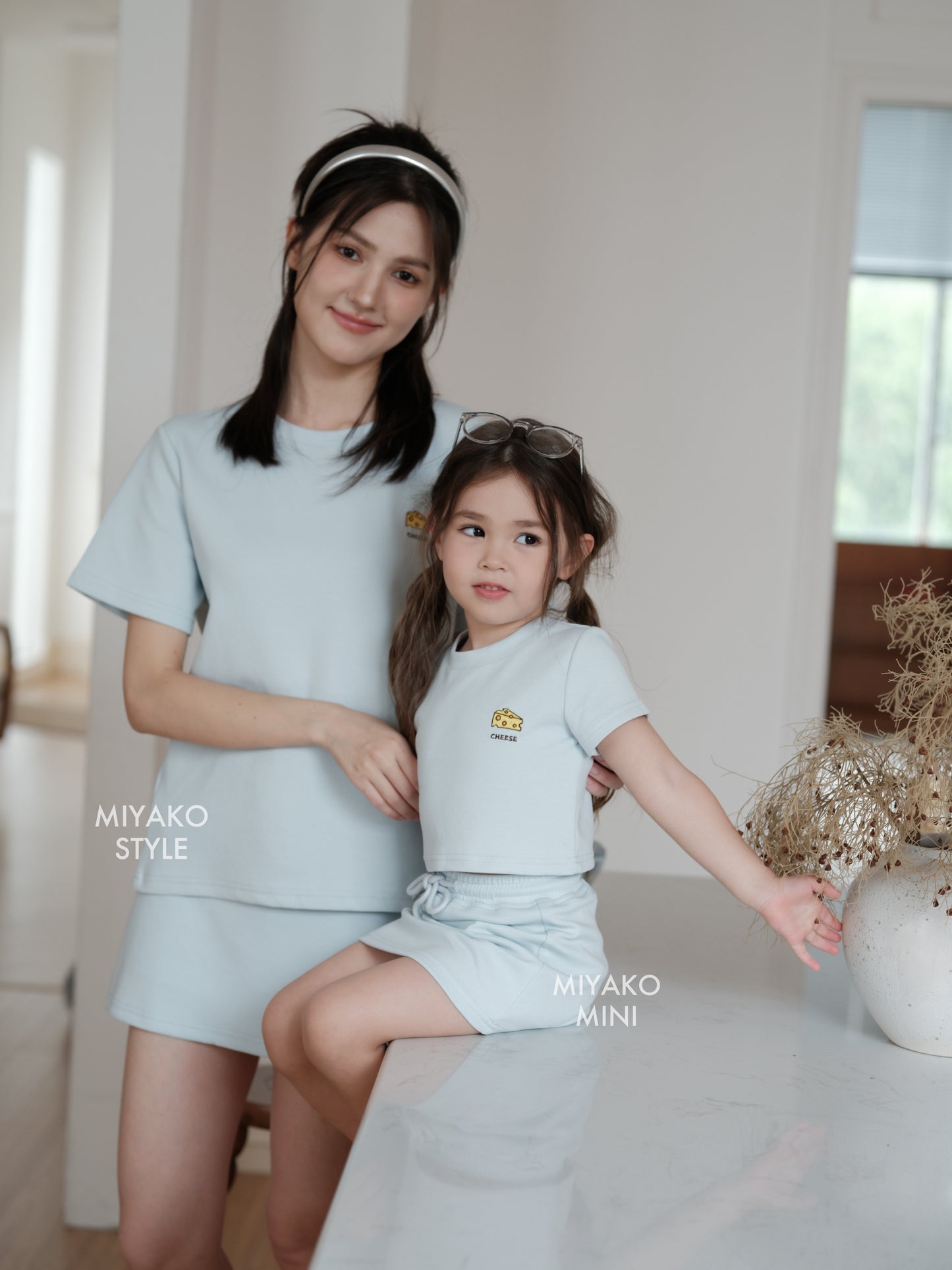 Cheese Mini Skirt in Blue Girl 小女孩短裙
