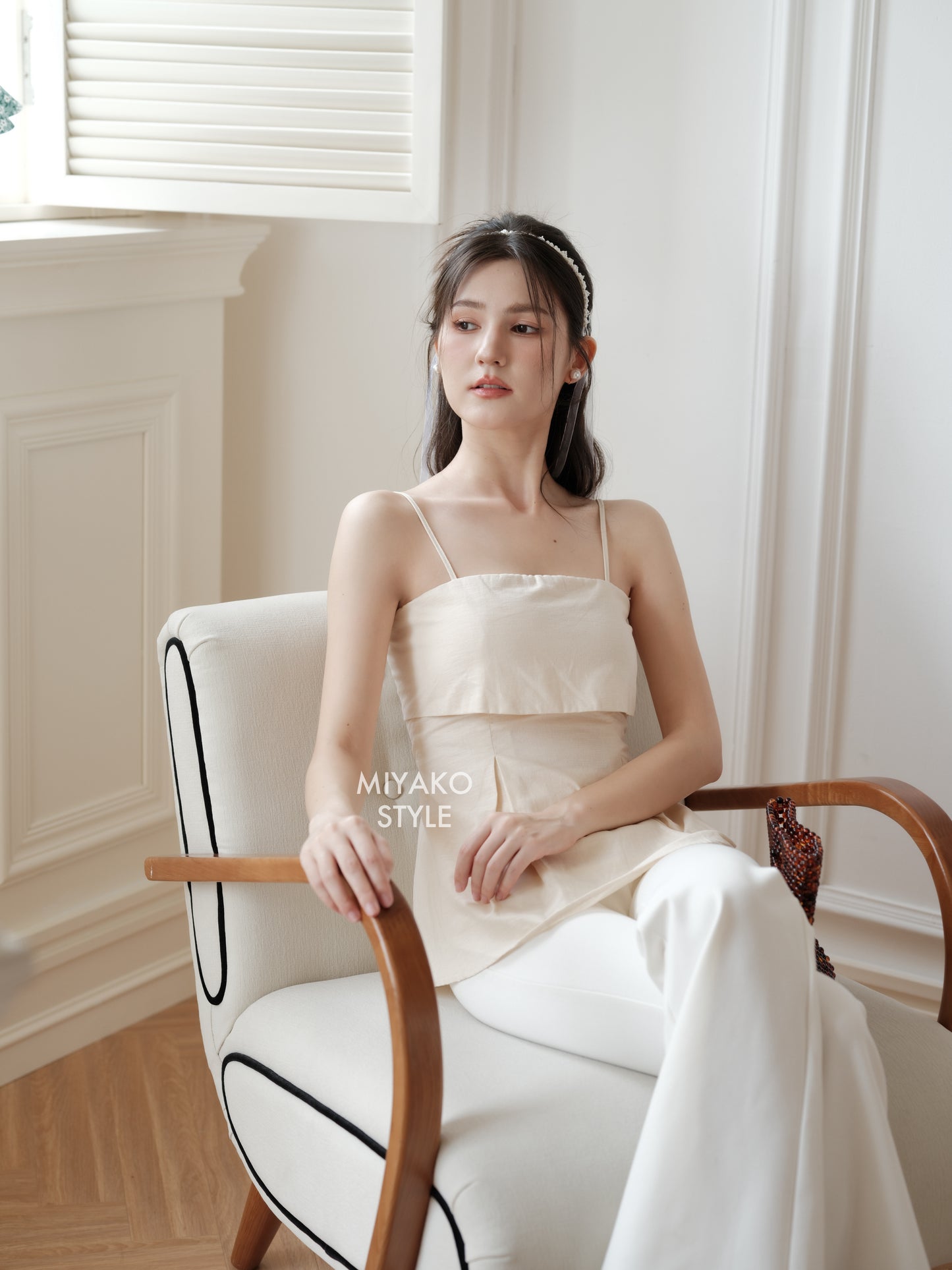 Linen Padded Cami Top in Beige