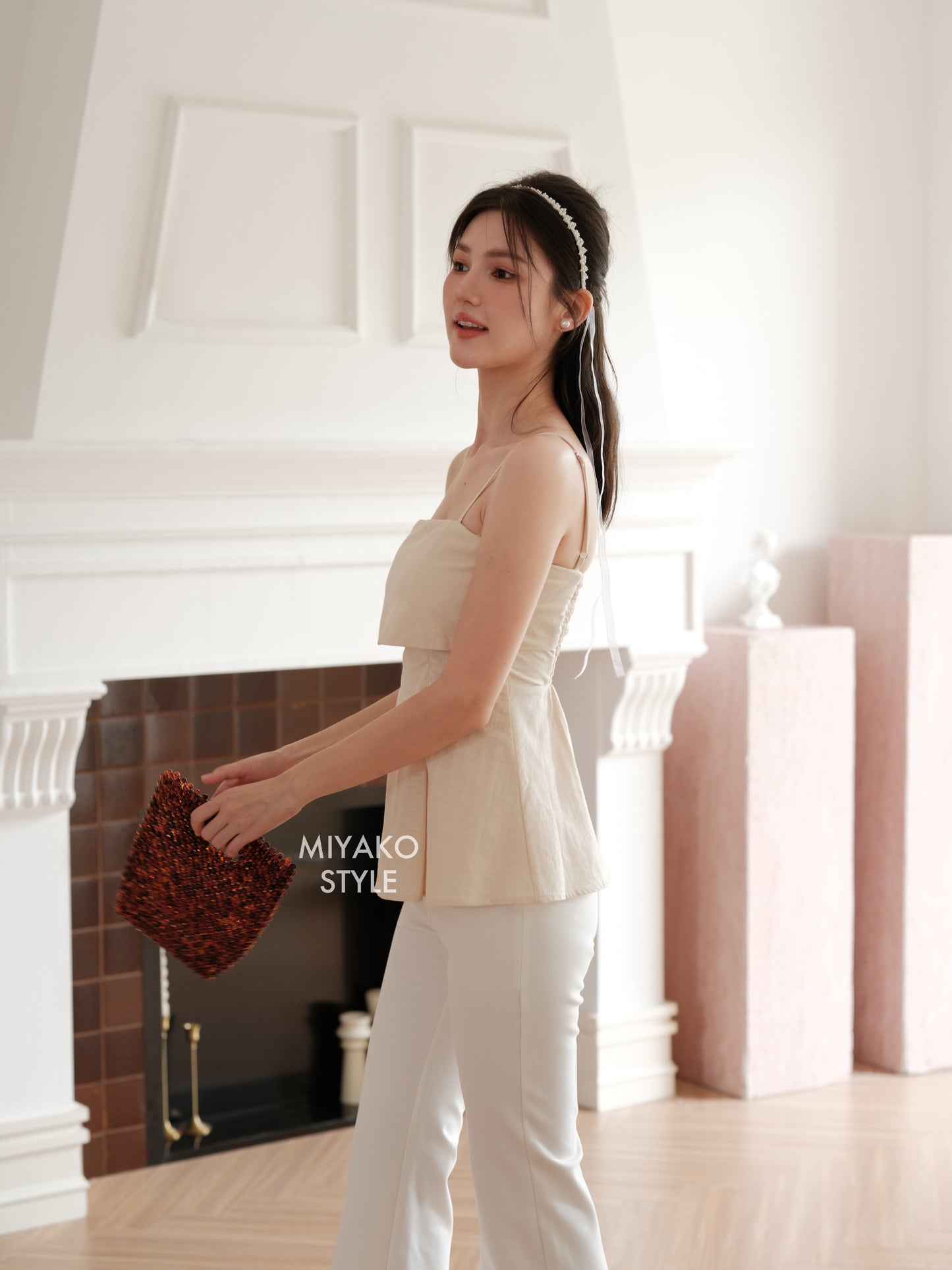 Linen Padded Cami Top in Beige